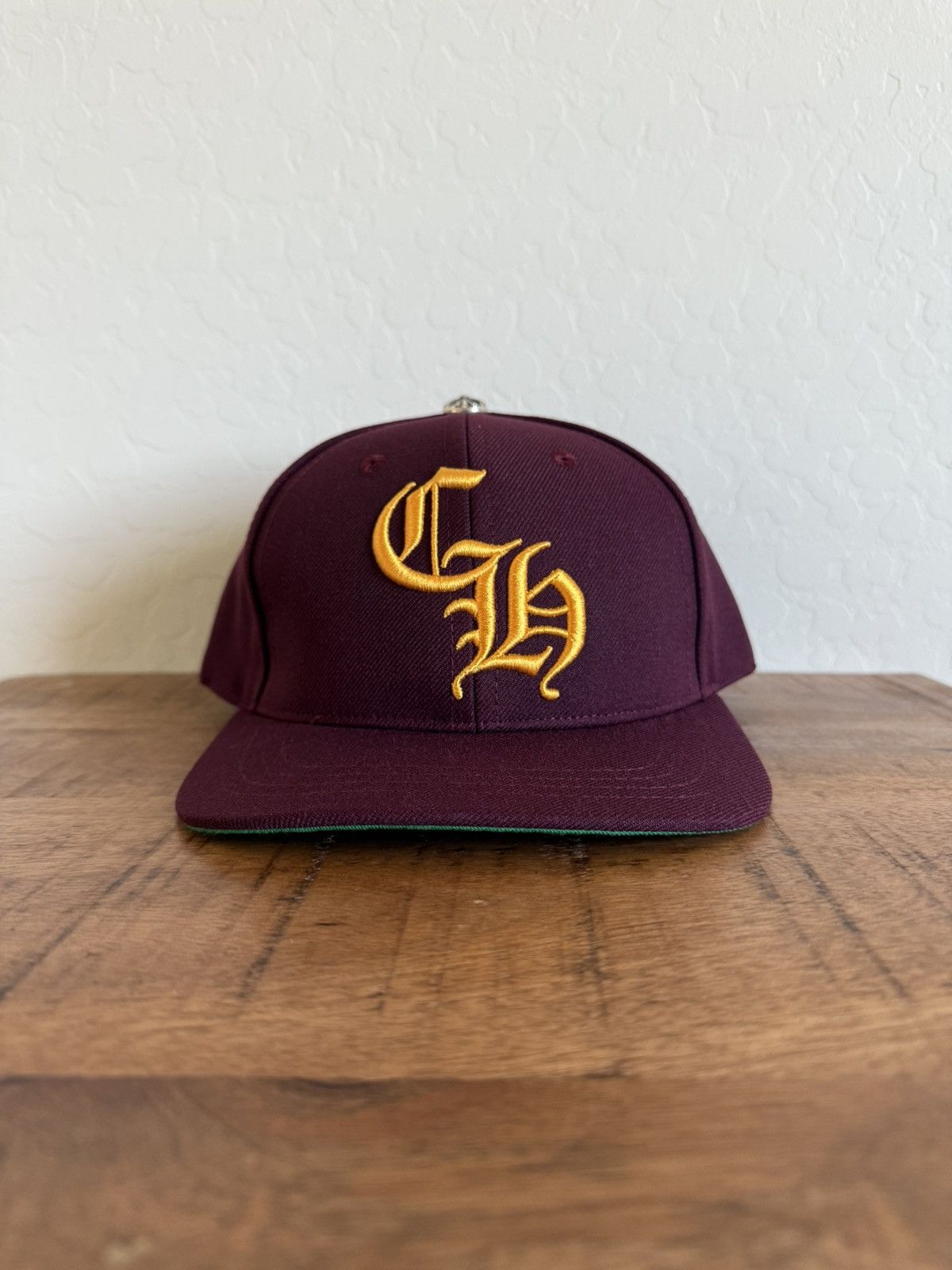 Chrome Hearts BASEBALL CH SNAPBACK BURGUNDY YELLOW Size ONE SIZE - 1 Thumbnail