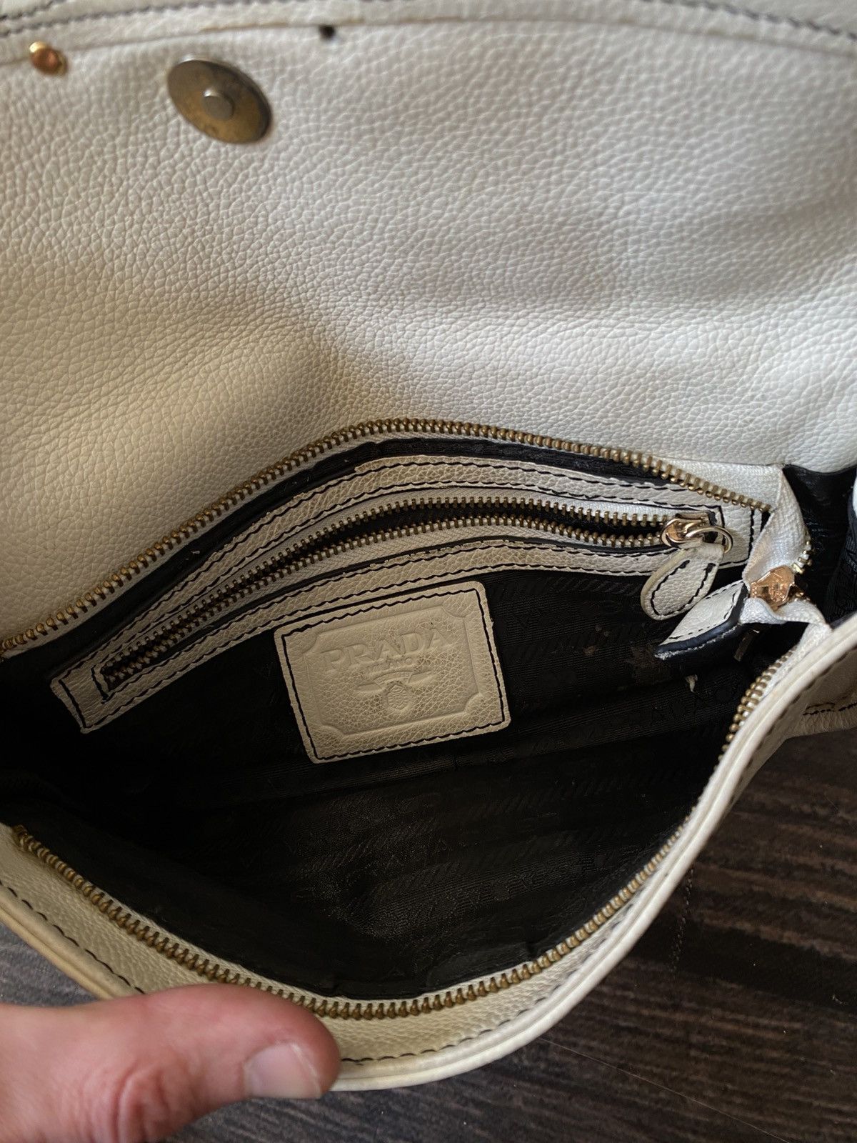 Prada Prada Archive Leather Crossbody Bag y2k Size ONE SIZE - 4 Thumbnail