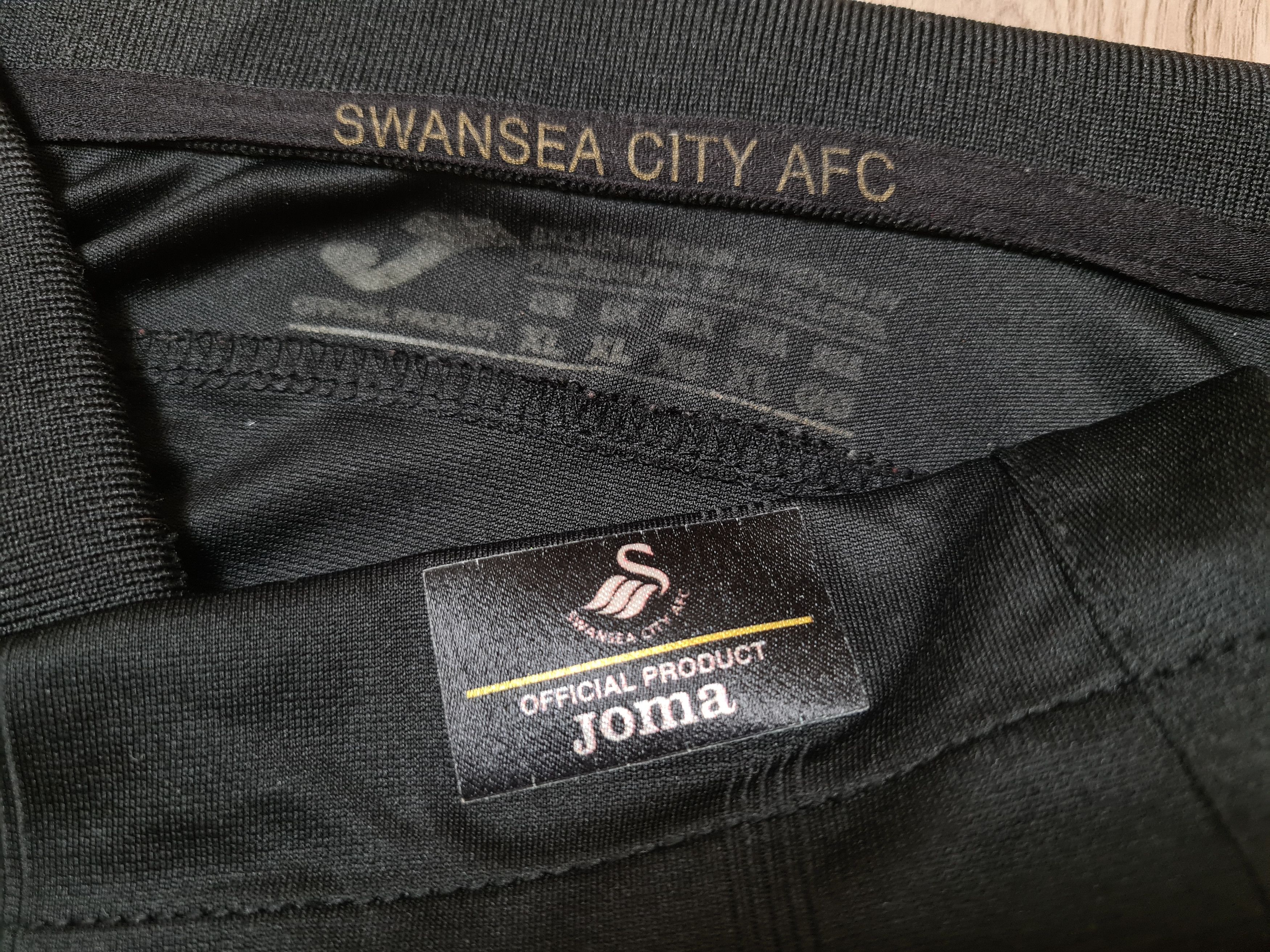 All Sport SWANSEA CITY 2017 2018 THIRD FOOTBALL SHIRT SOCCER JERSEY Size US XL / EU 56 / 4 - 6 Thumbnail