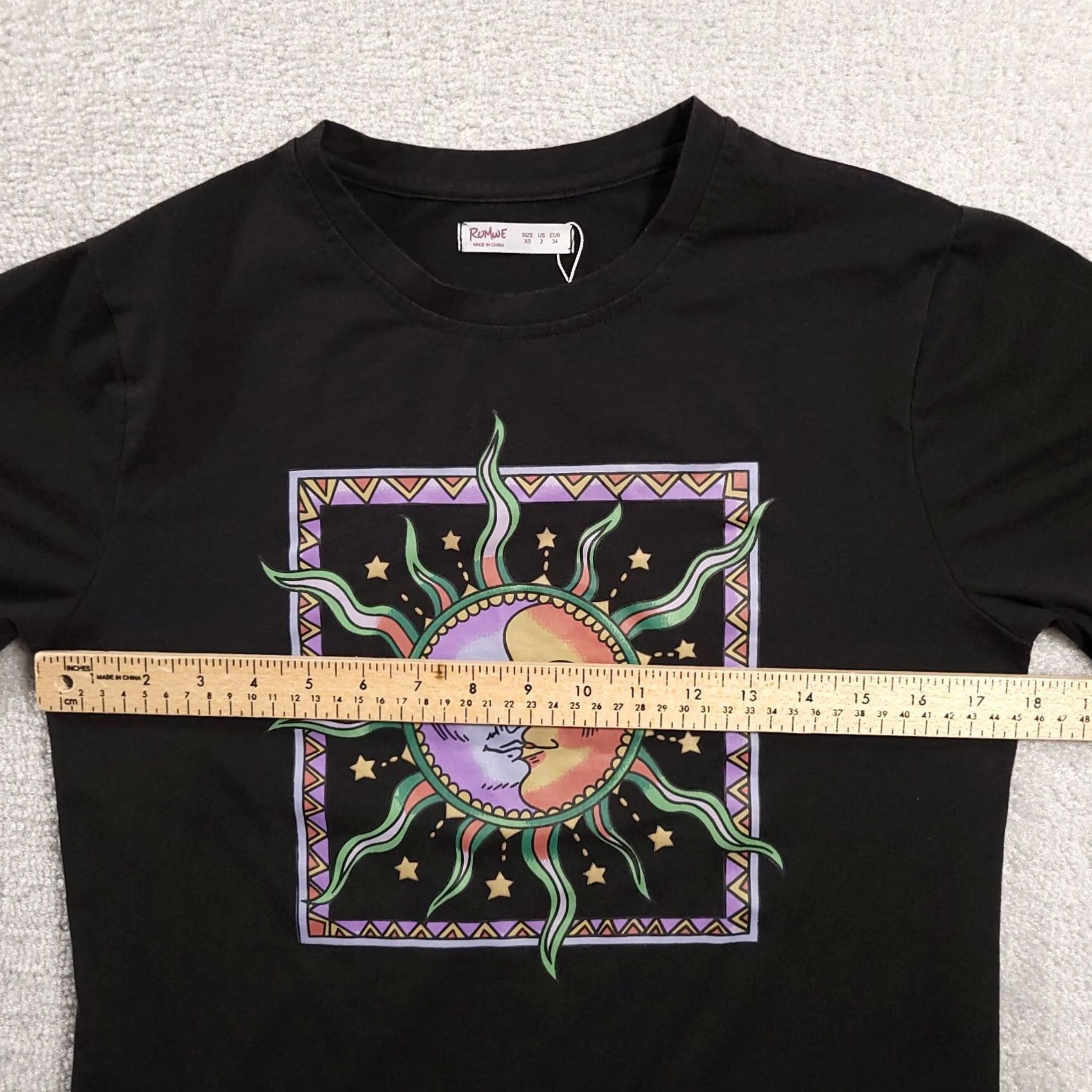 Vintage Romwe Sun Moon Black Graphic T-shirt Short Sleeve Crewneck Womens XS Size XS / US 0-2 / IT 36-38 - 3 Thumbnail