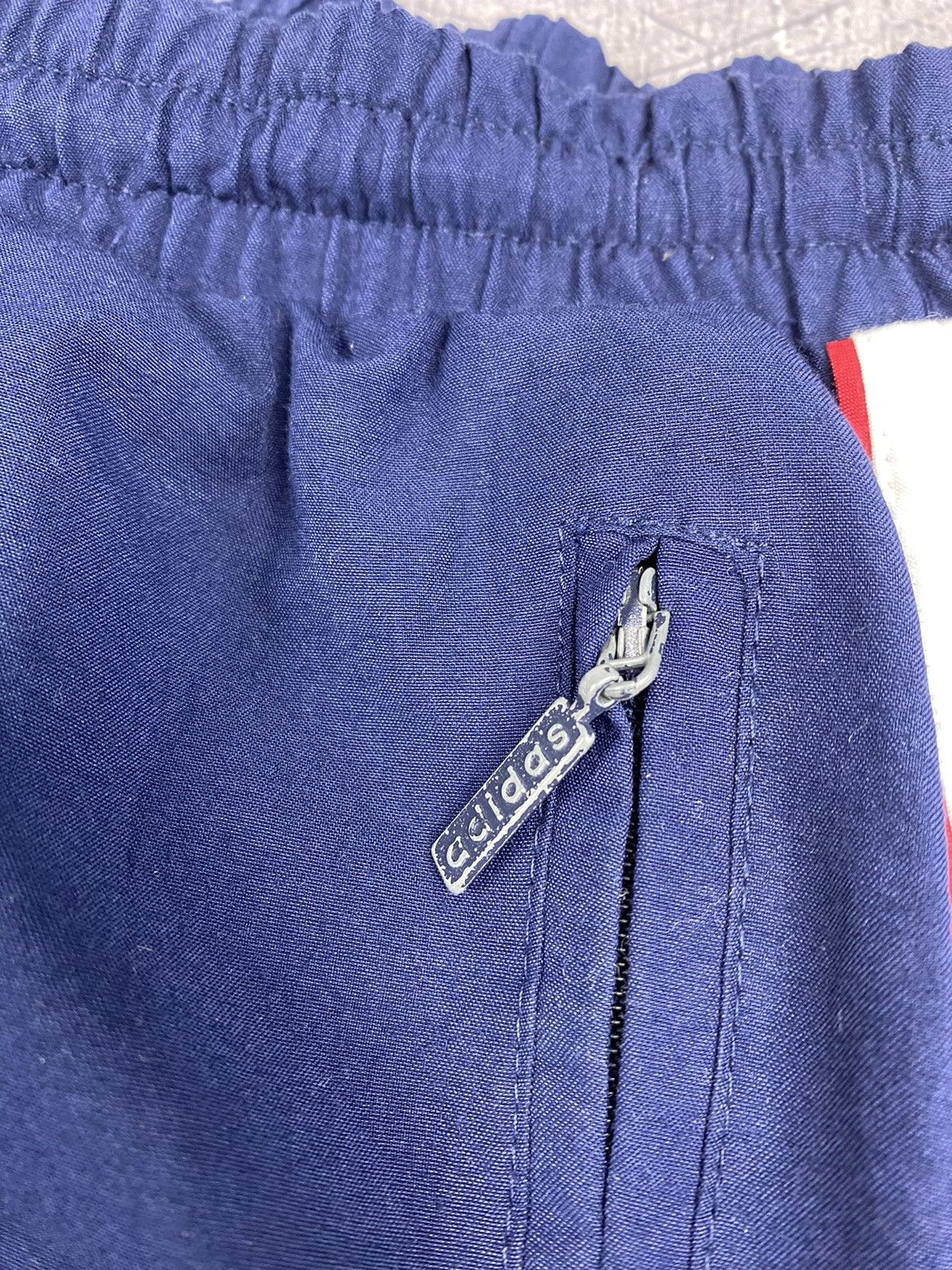 Adidas × Vintage Mens Vintage Adidas Nylon Drill TrackPants Size M Size US 32 / EU 48 - 5 Thumbnail