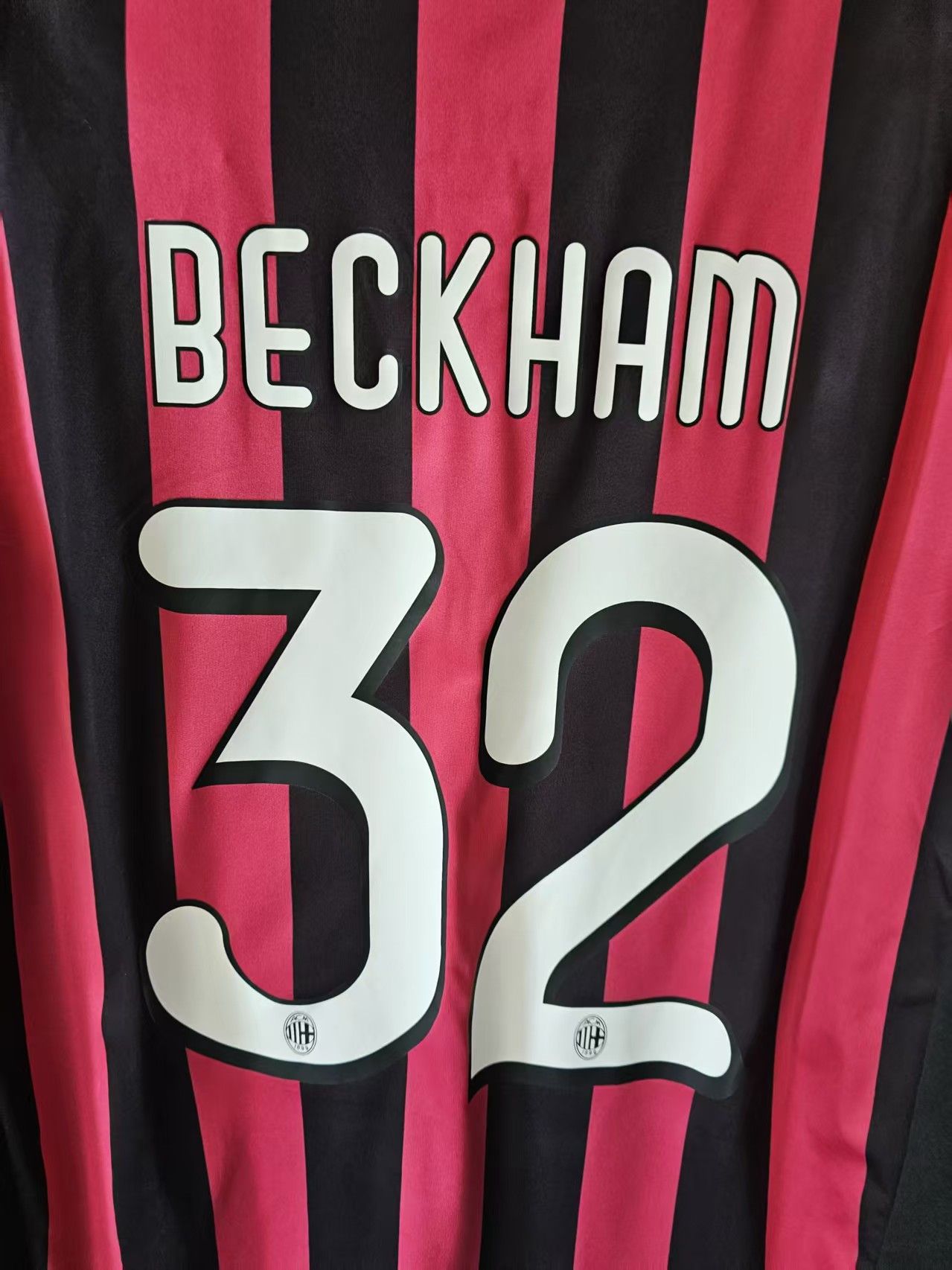 Other 2009 AC Milan #23 David Beckham Jersey Home Size US L / EU 52-54 / 3 - 4 Thumbnail