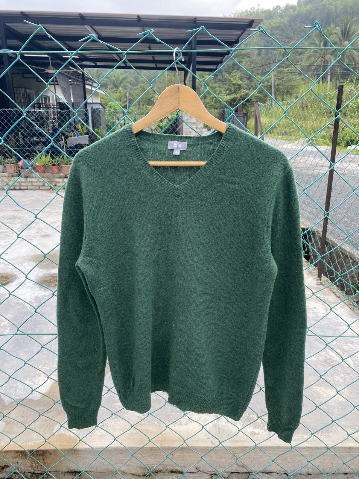 Uniqlo Uniqlo wool knitwear Size US M / EU 48-50 / 2 - 1 Thumbnail