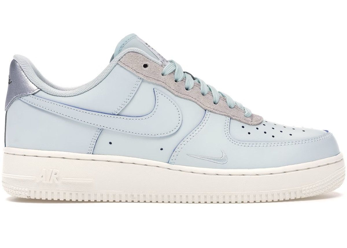 Nike Nike Air Force 1 Low Devin Booker Size US 9.5 / EU 42-43 - 1 Thumbnail