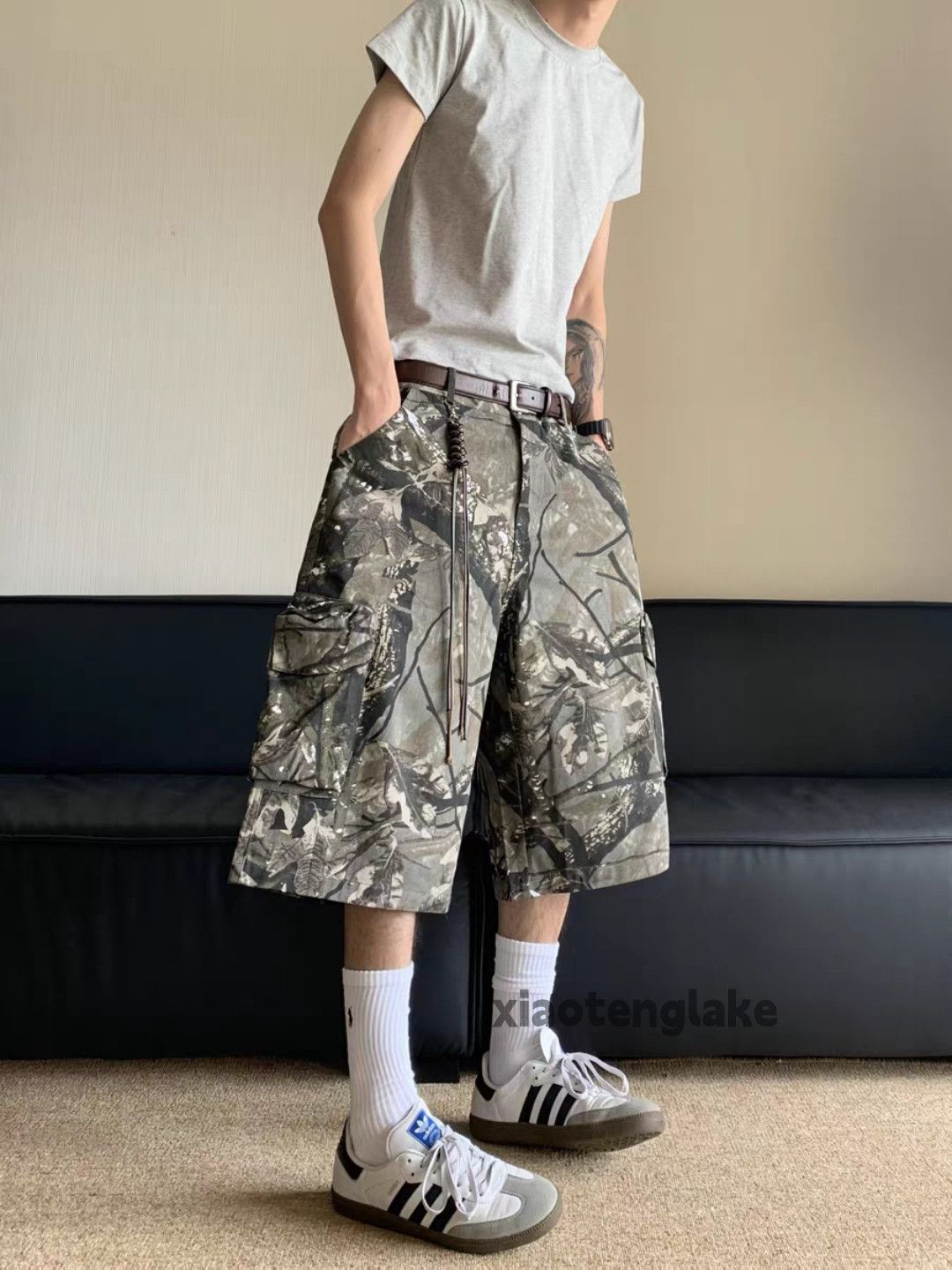 Designer Unisex washed faded loose baggy camo hiphop cargo shorts Size US 32 / EU 48 - 3 Thumbnail