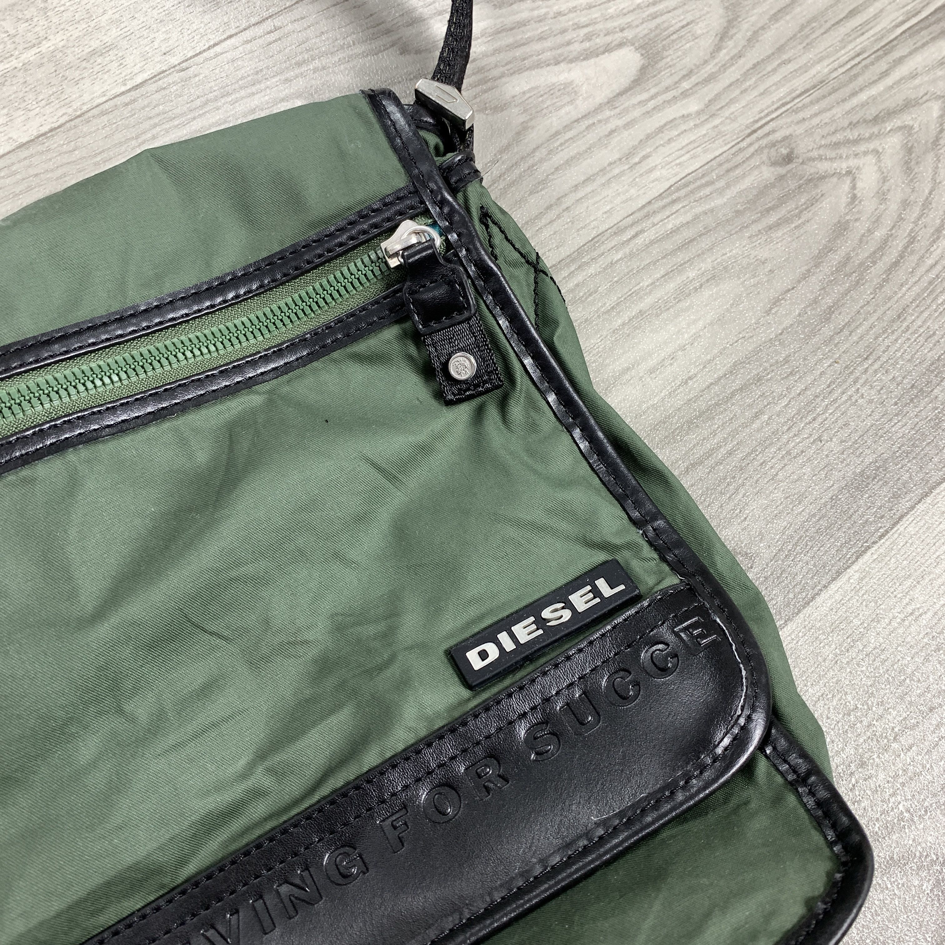 Diesel Vintage Diesel Y2K Rare Khaki Crossbody Euro Industrial Bag Size ONE SIZE - 6 Thumbnail