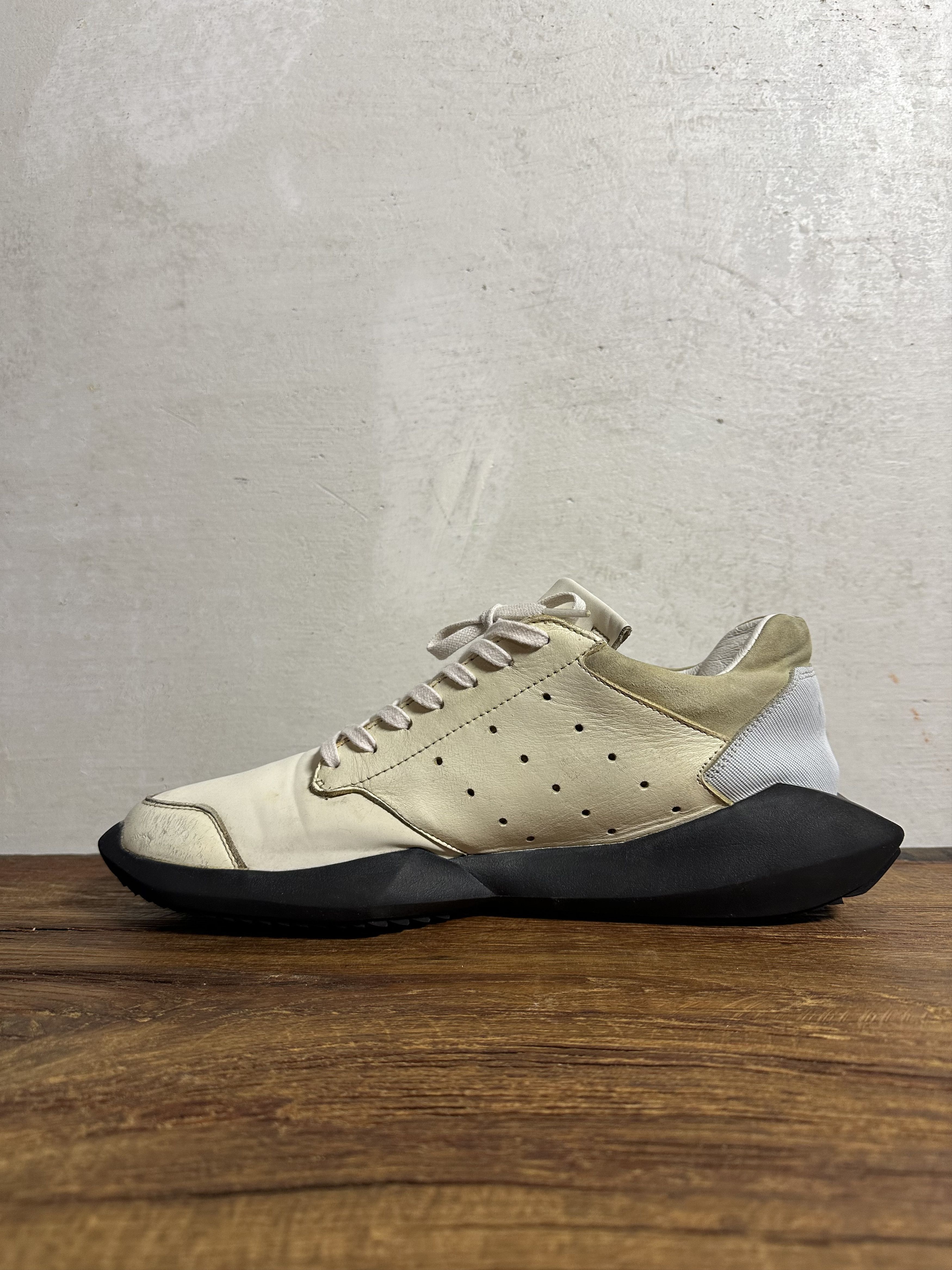 Adidas × Rick Owens Rick Owens x adidas SS14 White Tech Runner Size US 9.5 / EU 42-43 - 5 Thumbnail