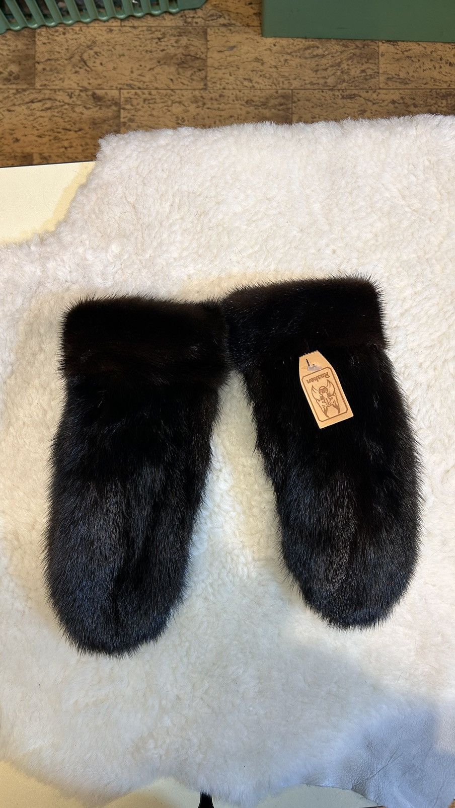 Vintage Fur Gloves Size ONE SIZE - 3 Thumbnail