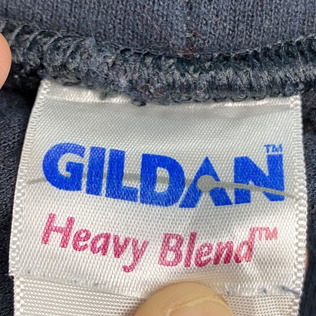 Gildan × Vintage Vintage Gildan Heavy Blend Graphic Hoodie Black Size US M / EU 48-50 / 2 - 7 Thumbnail