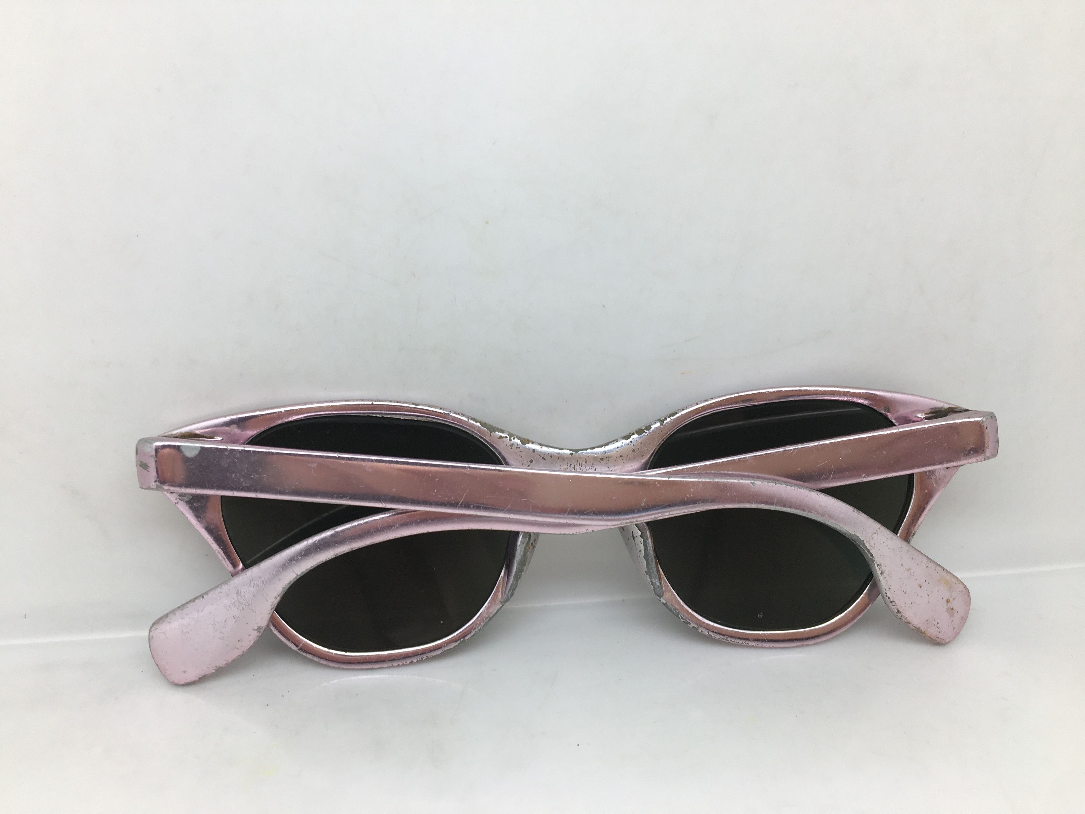Vintage Vintage 50s TURA Woman Aluminum Cateye Sunglasses Size ONE SIZE - 8 Thumbnail
