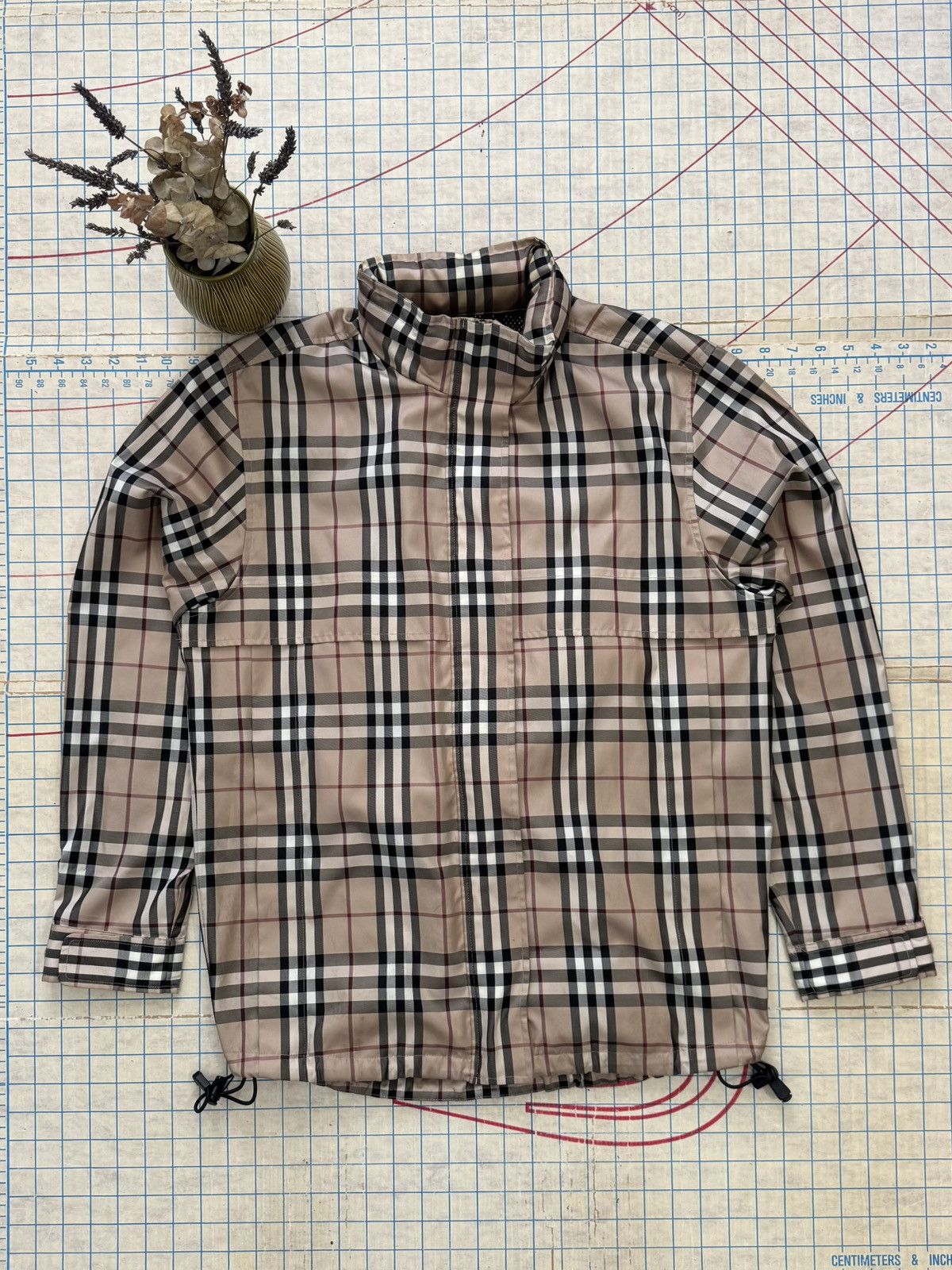 Burberry Burberry Golf Nova Check Full Zip Packable Jacket Medium Size US M / EU 48-50 / 2 - 1 Thumbnail