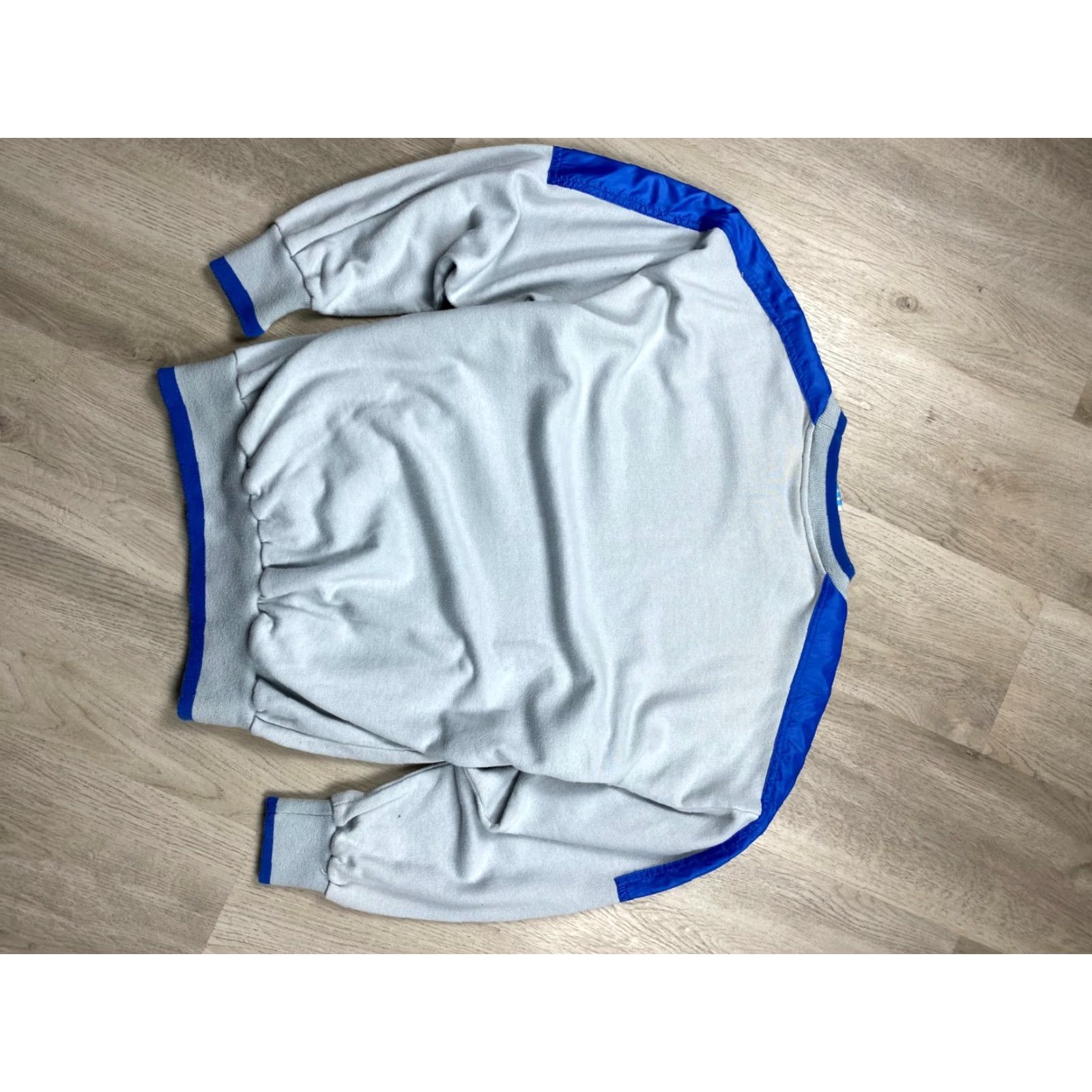 Adidas ADIDAS 90s Vintage Mens Tracksuit Sweatshirt + Pants M Gray 90s Mens Tracksuit Shirt Pants Set Size US M / EU 48-50 / 2 - 7 Thumbnail