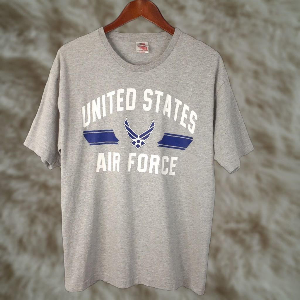 Vintage VINTAGE Bayside United States Air Force Short Sleeve T Shirt Mens Small Gray Crew Neck Military USA Shirt Size US S / EU 44-46 / 1 - 1 Thumbnail