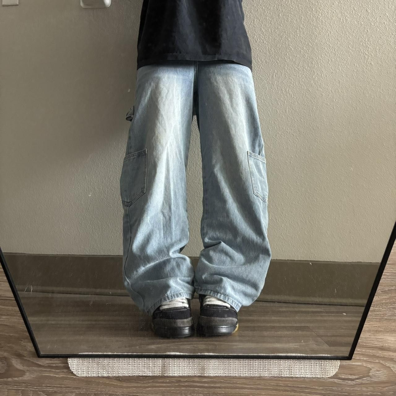 Japanese Brand Crazy Vintage Y2K/2000s Baggy Light Wash Skater Denim Jeans! 25x28 Size US 26 / EU 42 - 1 Thumbnail