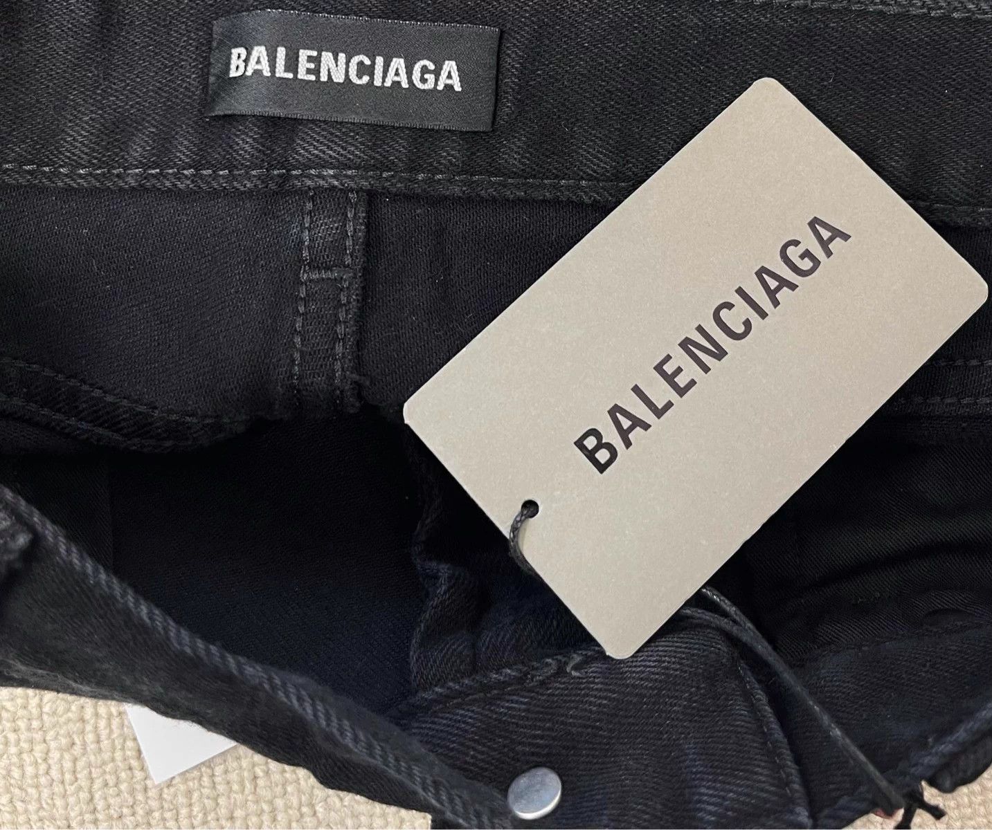 Balenciaga Balenciaga men's black 30 slim waist logo patch denim Size US 30 / EU 46 - 5 Thumbnail