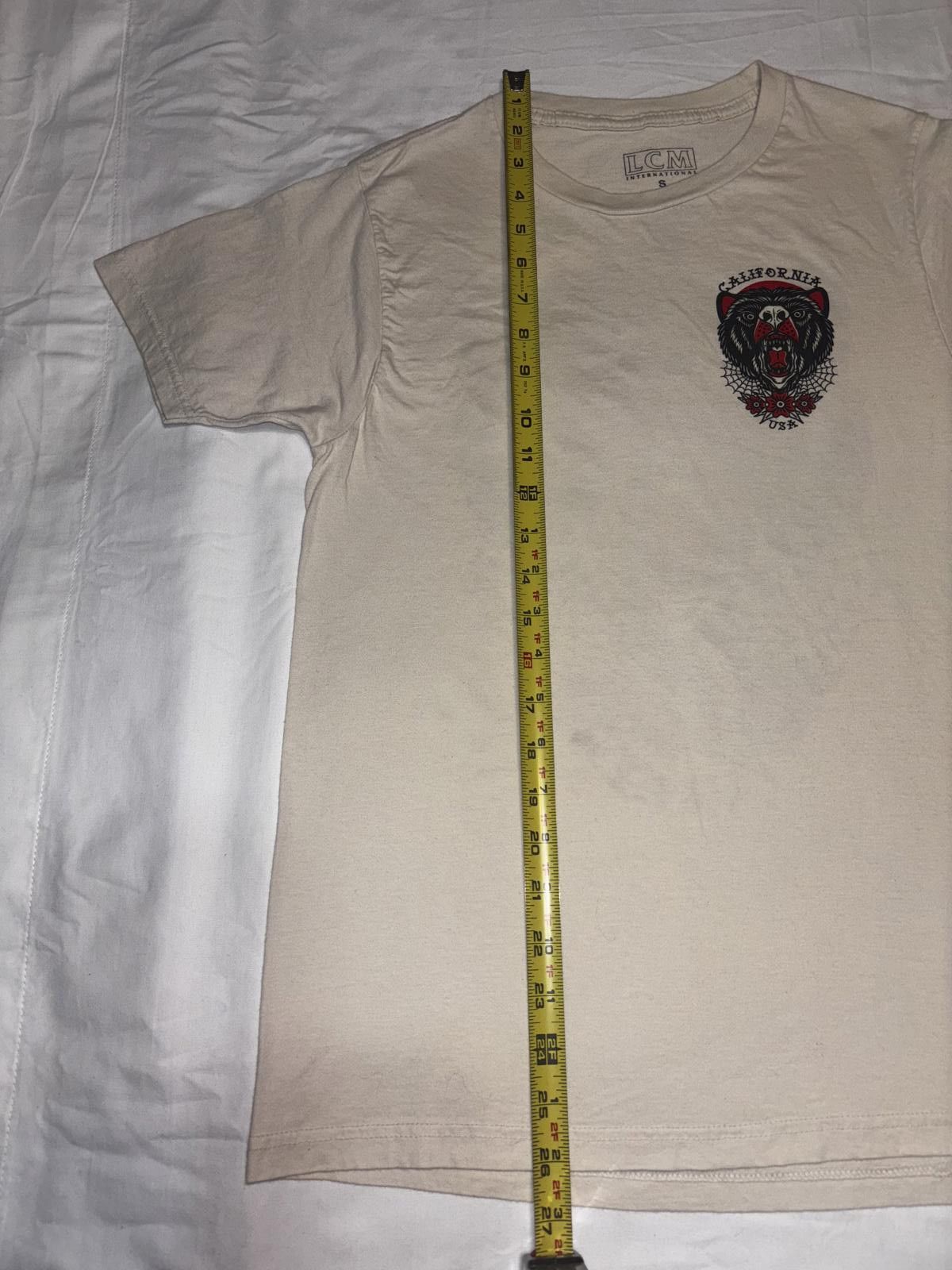 Designer Vintage California Bear Graphic T-Shirt Size US S / EU 44-46 / 1 - 6 Thumbnail