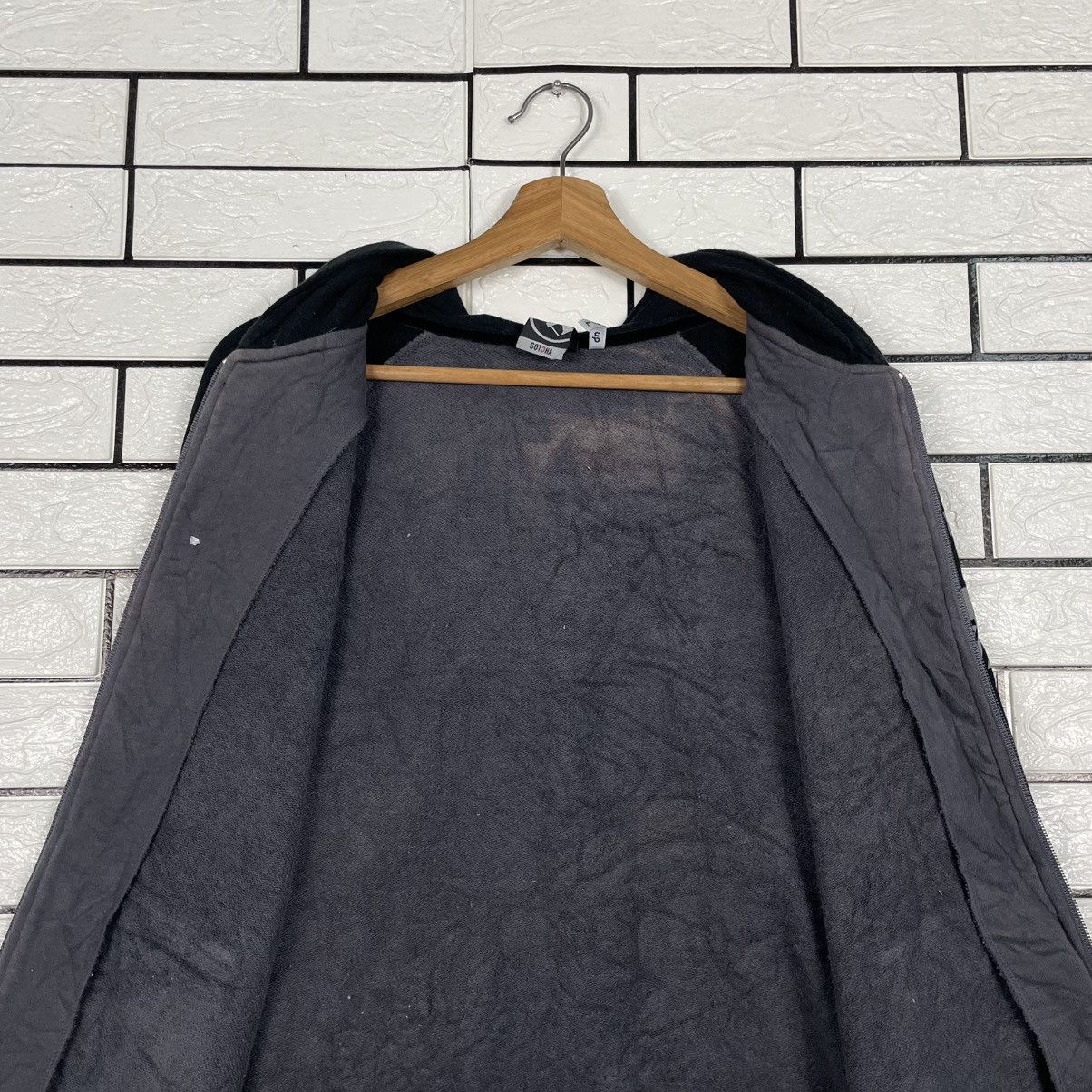 Gotcha Gotcha Zipper Hoodie Size US L / EU 52-54 / 3 - 13 Thumbnail
