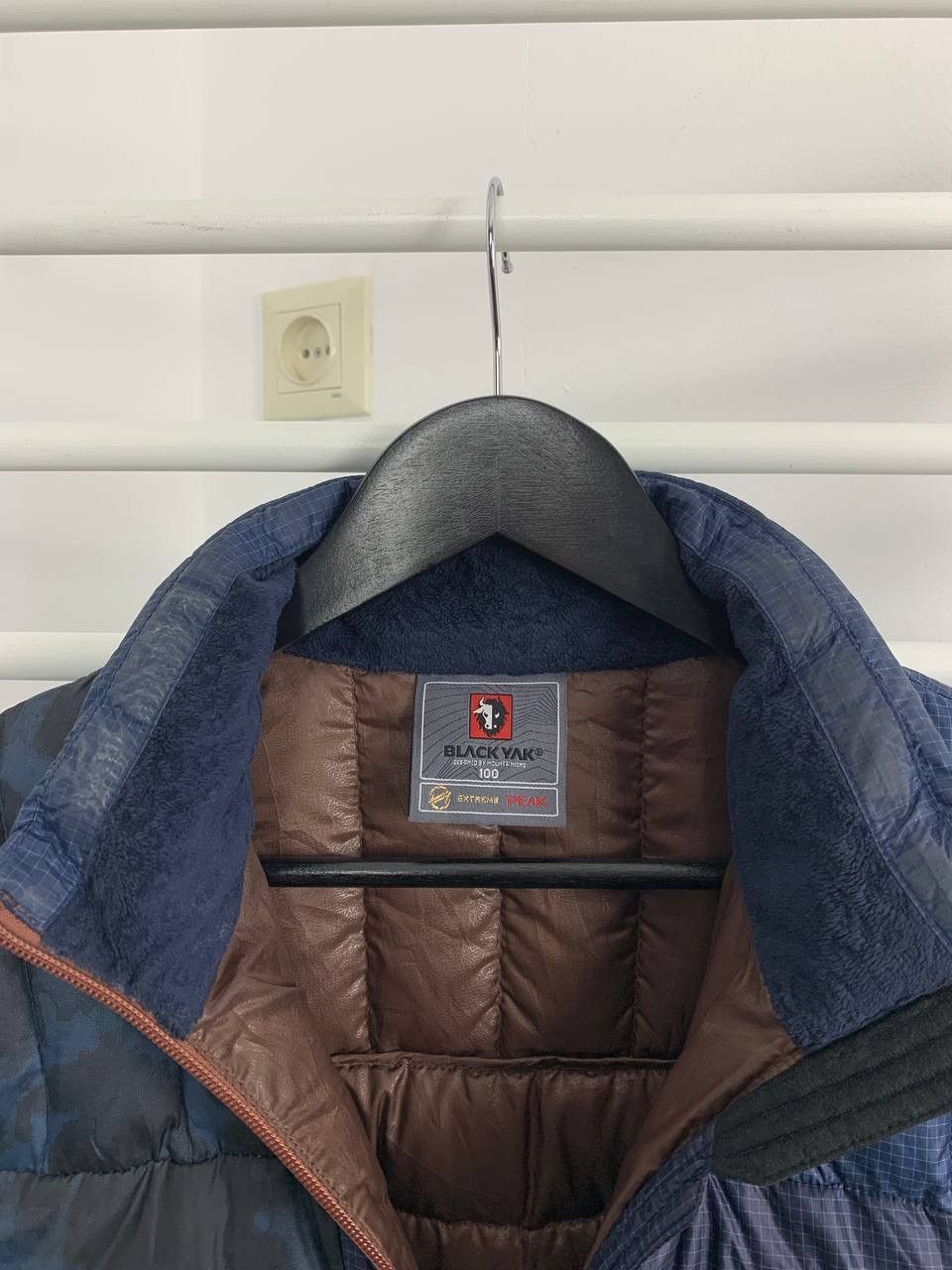 BLACKYAK BlackYak Extreme Peak Blue Puffer 🇰🇷 Size US M / EU 48-50 / 2 - 3 Thumbnail