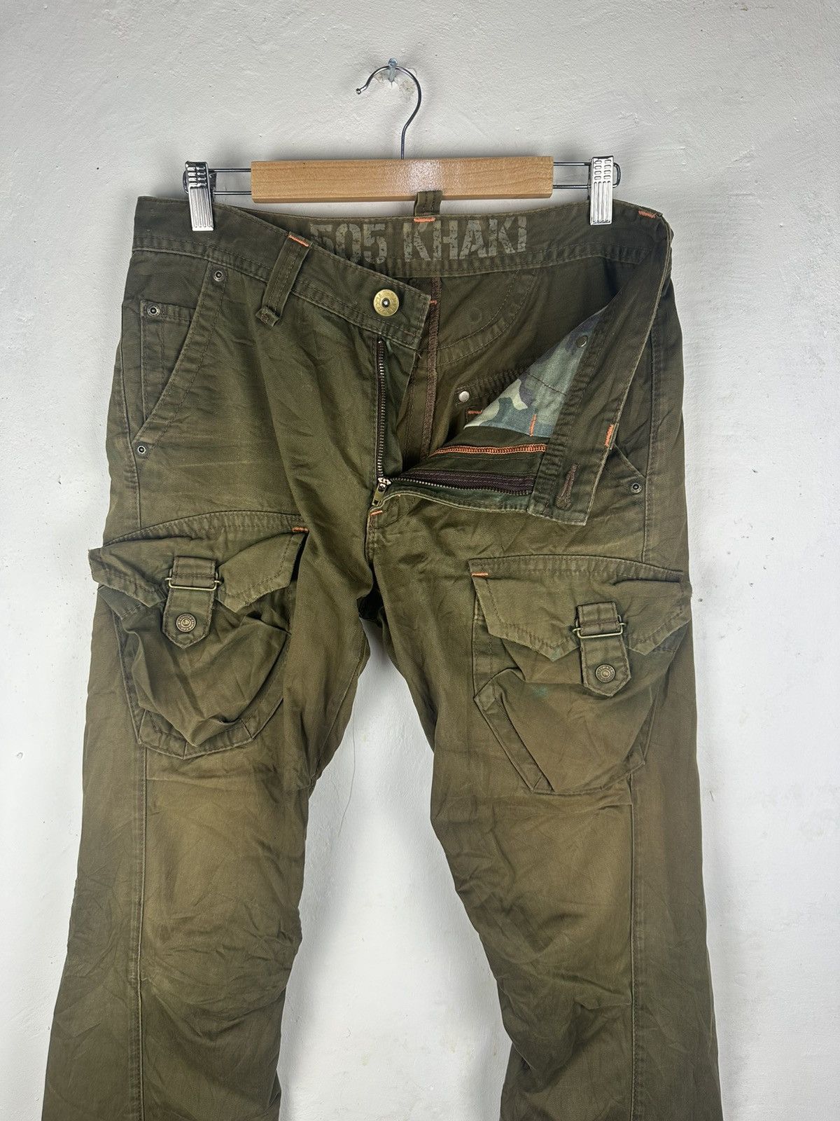 Edwin CARGO PANTS EDWIN TWIST LEG CARGO PANTS MULTIPOCKET Size US 32 / EU 48 - 8 Thumbnail