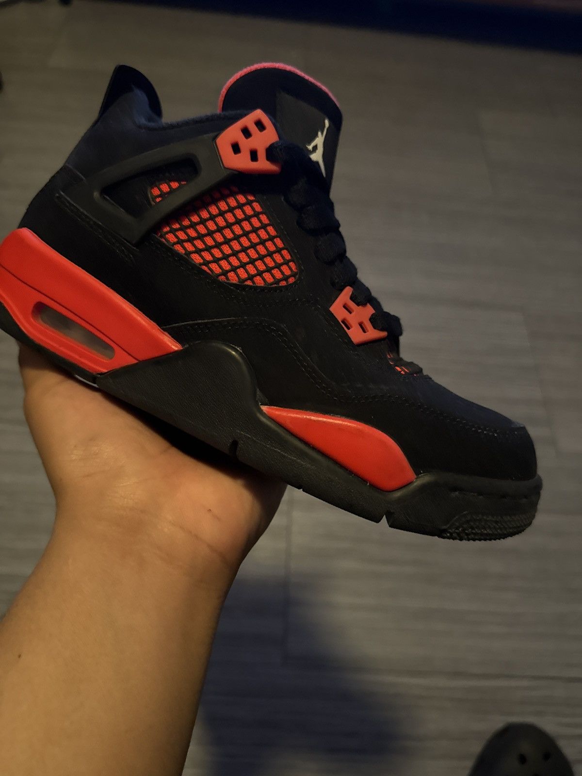 Jordan Brand Jordan 4 retro Red thunder GS Size US 6 / EU 39 - 1 Thumbnail