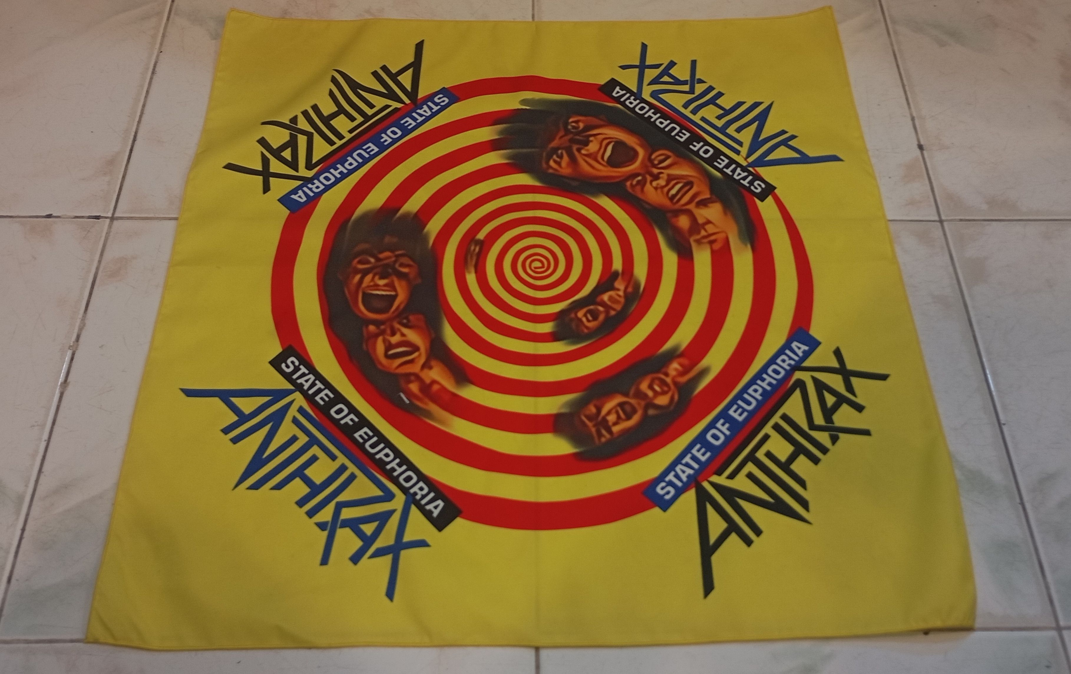 Band Tees Bandana Handkerchief Rock Band Metallica Streetwear Size ONE SIZE - 1 Thumbnail