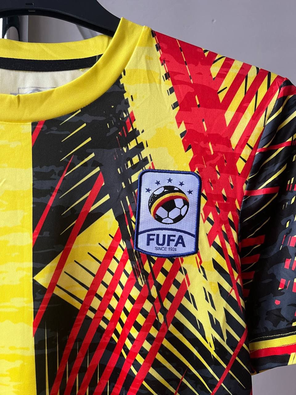 Umbro 2021/22 UGANDA TEAM THIRD SOCCER JERSEY FOOTBALL SHIRT SZ S Size US S / EU 44-46 / 1 - 5 Thumbnail