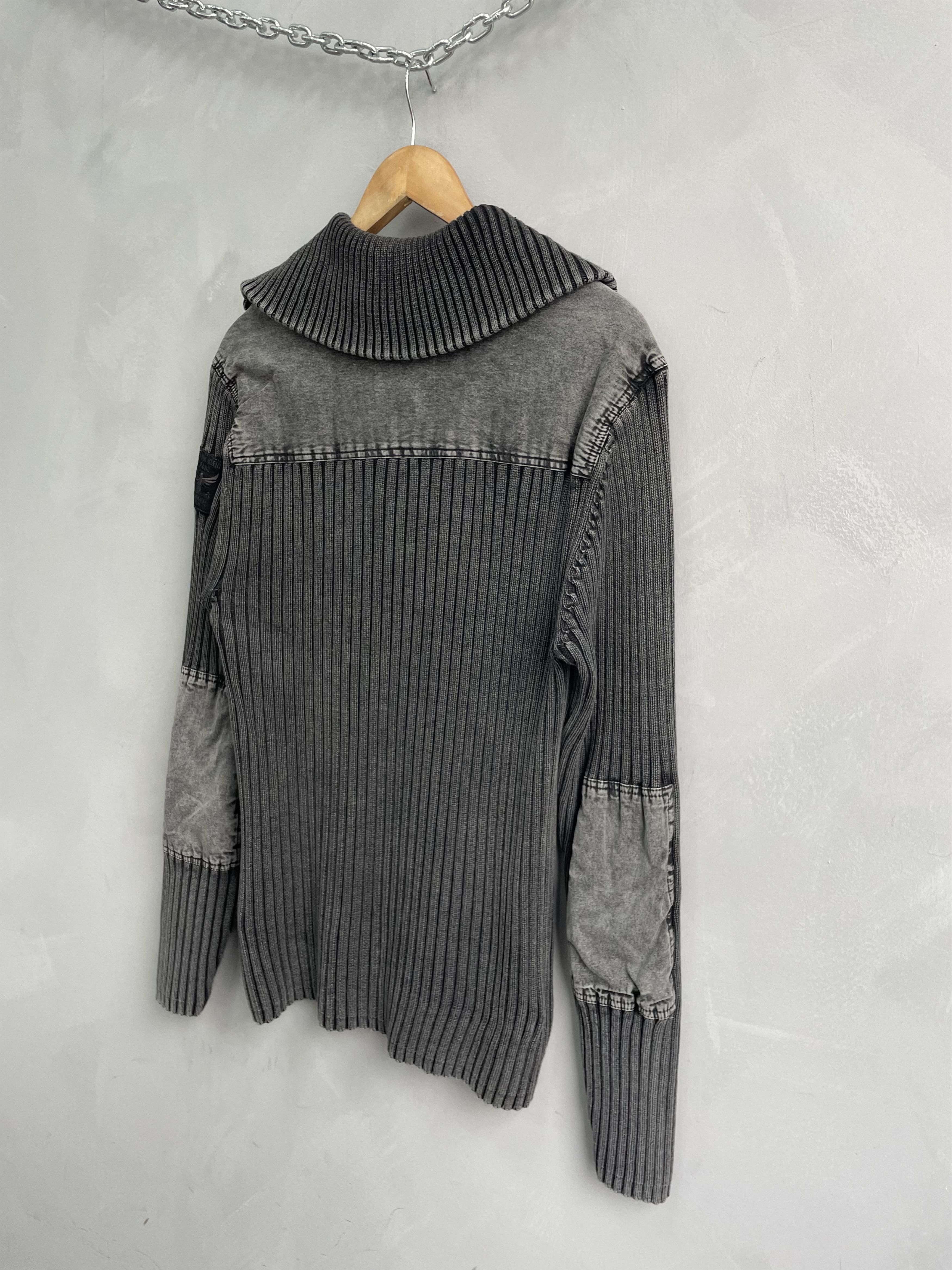 Calvin Klein Rare Calvin Klein Washed sweater y2k hype archival Size US L / EU 52-54 / 3 - 10 Thumbnail