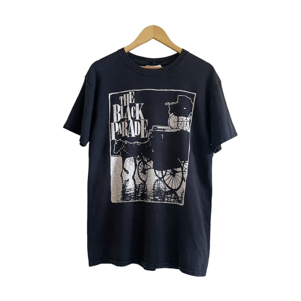 Band Tees Vintage 00’s Band The Black Parade Size US M / EU 48-50 / 2 - 2 Thumbnail