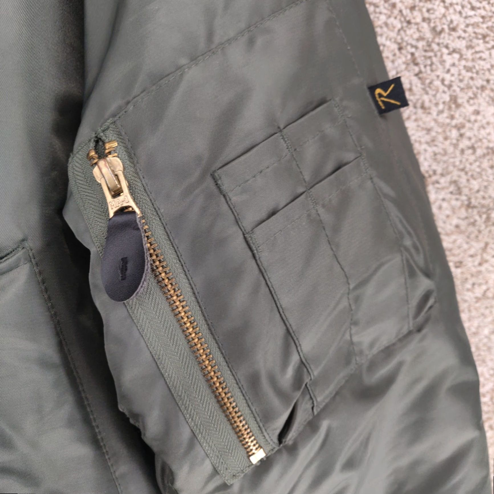 Rothco Rothco MA-1 Jacket Mens Small Reversible Flight Bomber Flyers Size US S / EU 44-46 / 1 - 6 Thumbnail