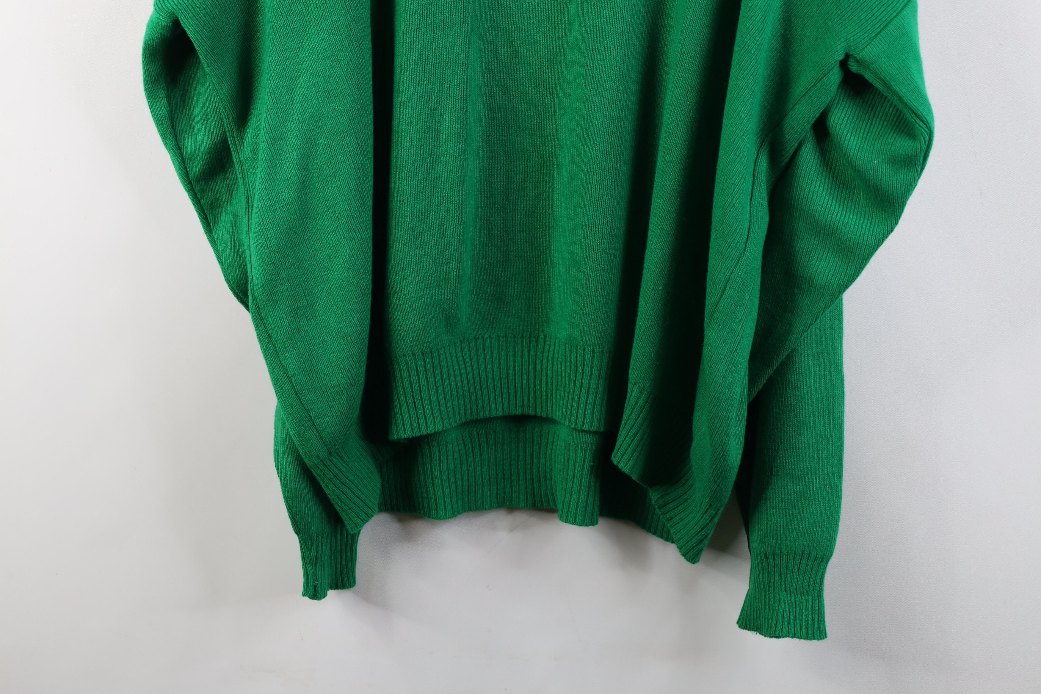 Vintage Vintage 90s Ireland Ribbed Knit V-Neck Sweater Kelly Green Size US XXL / EU 58 / 5 - 12 Thumbnail