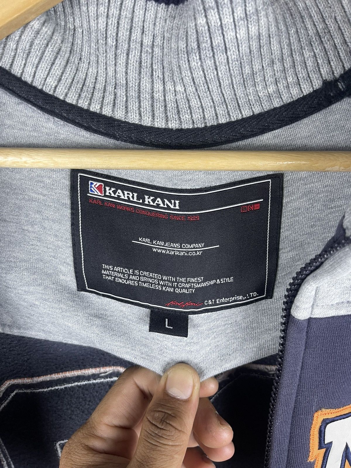 Karl Kani × Vintage VINTAGE KARL KANI Big Spellout Embroidery Zipper Jacket Size US L / EU 52-54 / 3 - 9 Thumbnail