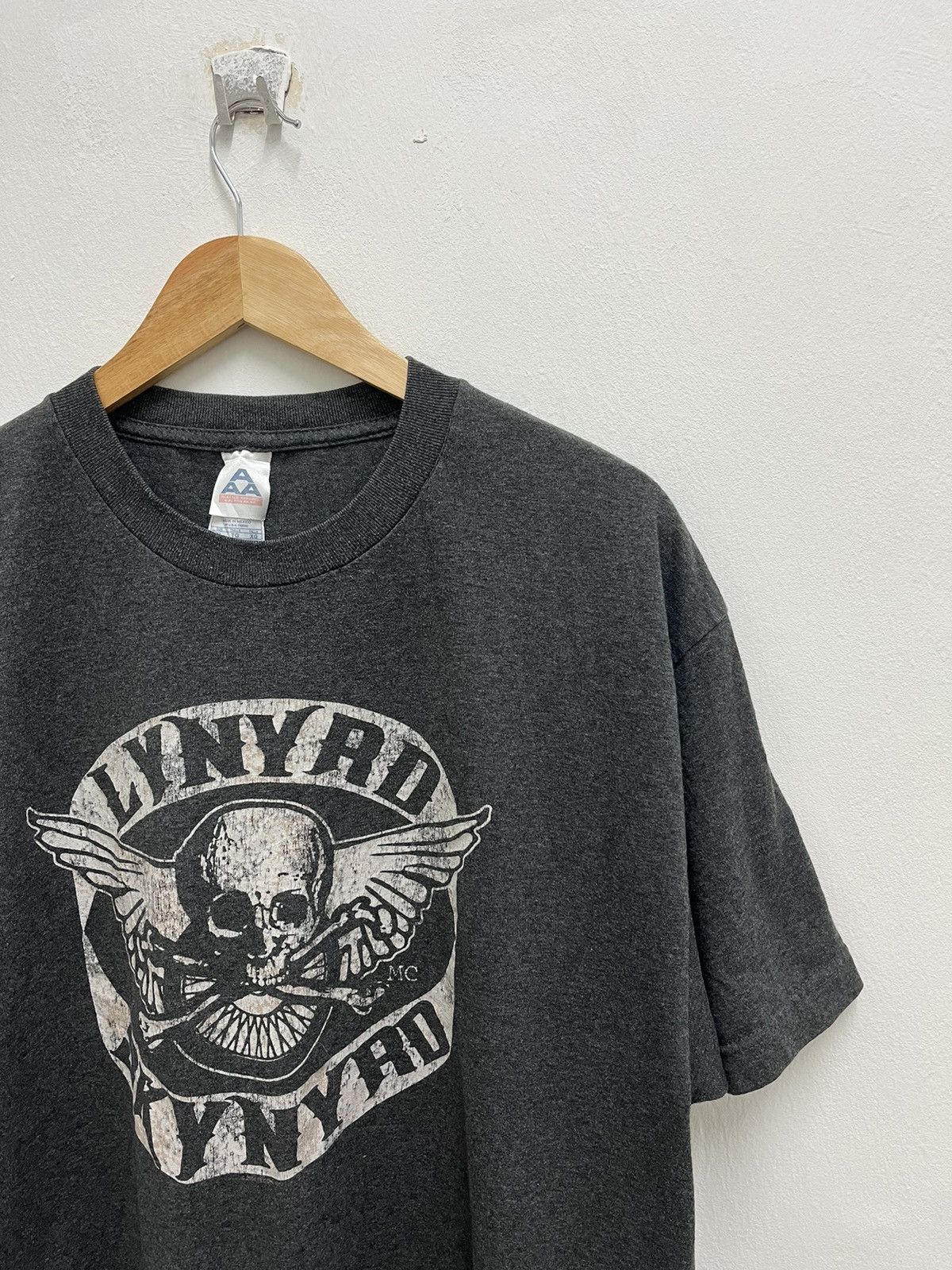 Band Tees Vintage Lynyrd Skynyrd T shirt 2004 Size US XL / EU 56 / 4 - 2 Thumbnail