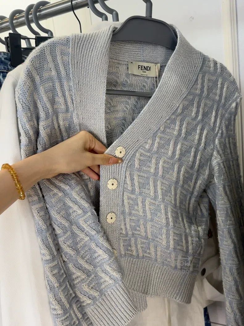 Fendi Fendi Cardigan Size XXS / US 00 / IT 34 - 1 Thumbnail