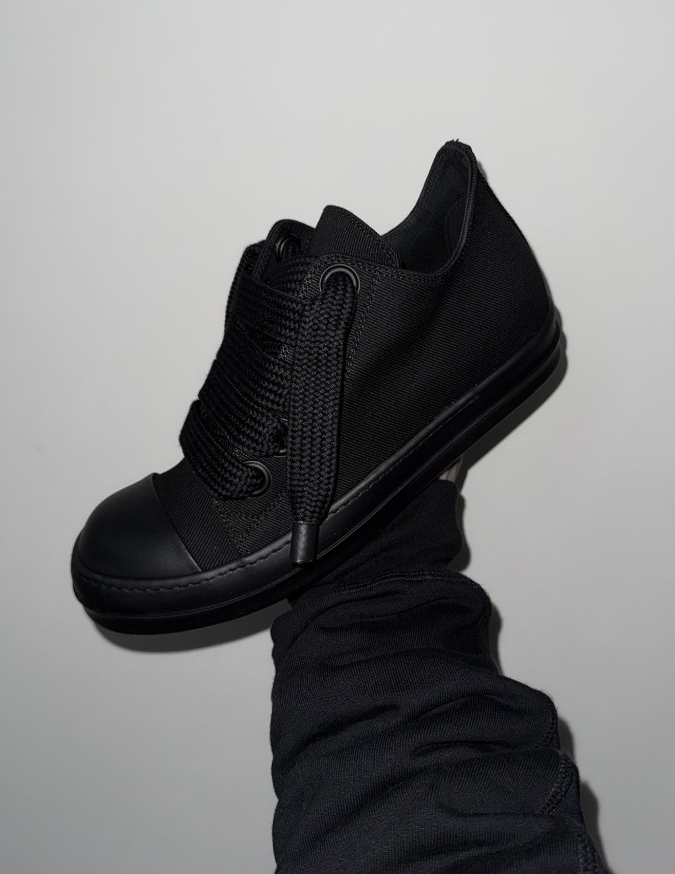Rick Owens Drkshdw Rick owens jumbo lace canvas sneakers Size US 9 / EU 42 - 1 Thumbnail