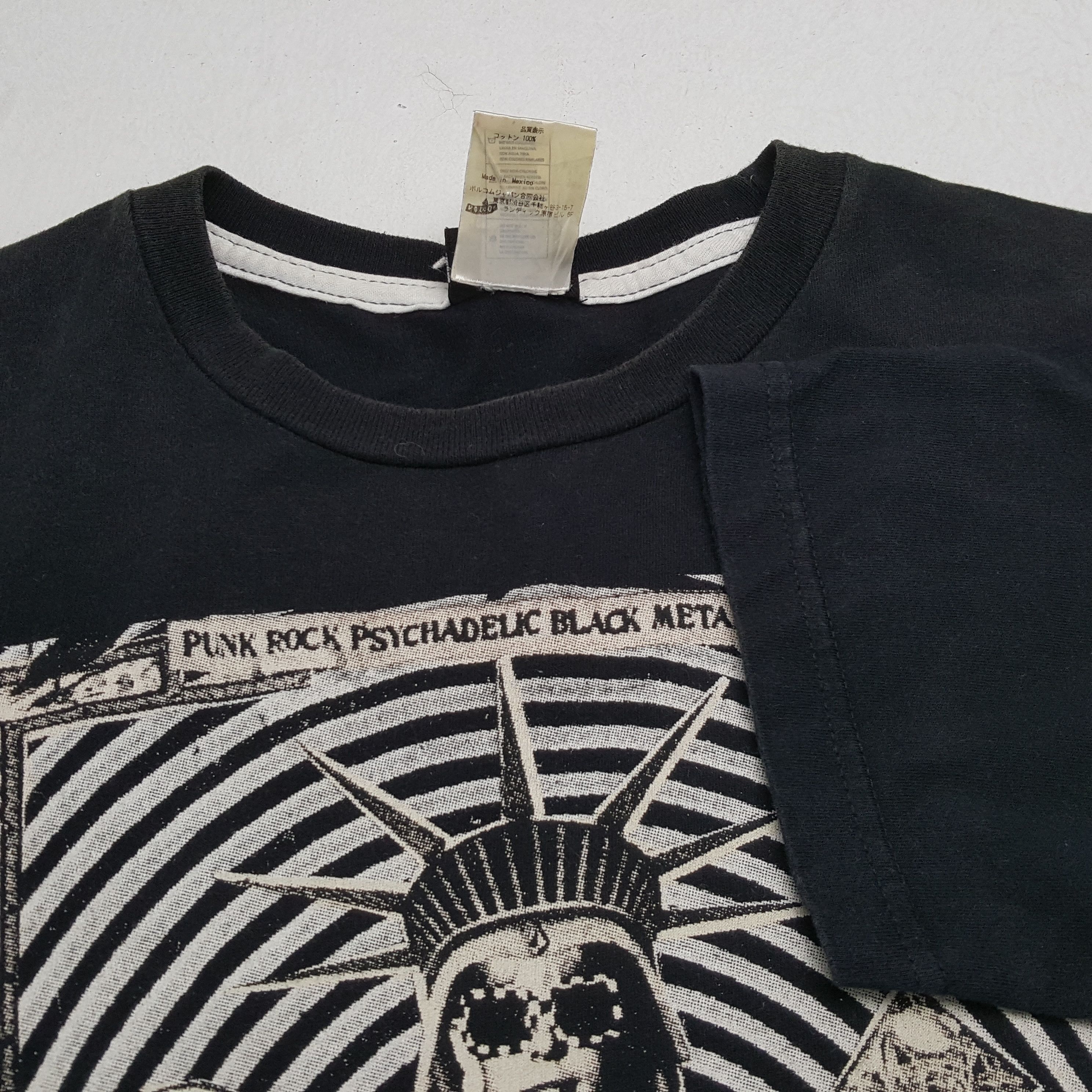 Vintage × Volcom VOLCOM Streetwear Skateboard Style Rare Design Tshirt Size US S / EU 44-46 / 1 - 6 Thumbnail