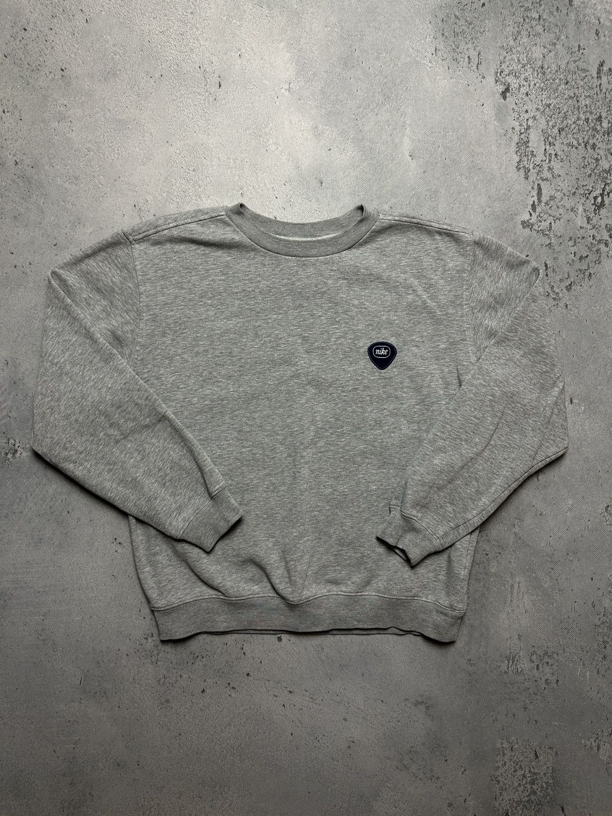 Nike Nike boxy fit vintage crew center swoosh logo spellout y2k Size S / US 4 / IT 40 - 1 Thumbnail