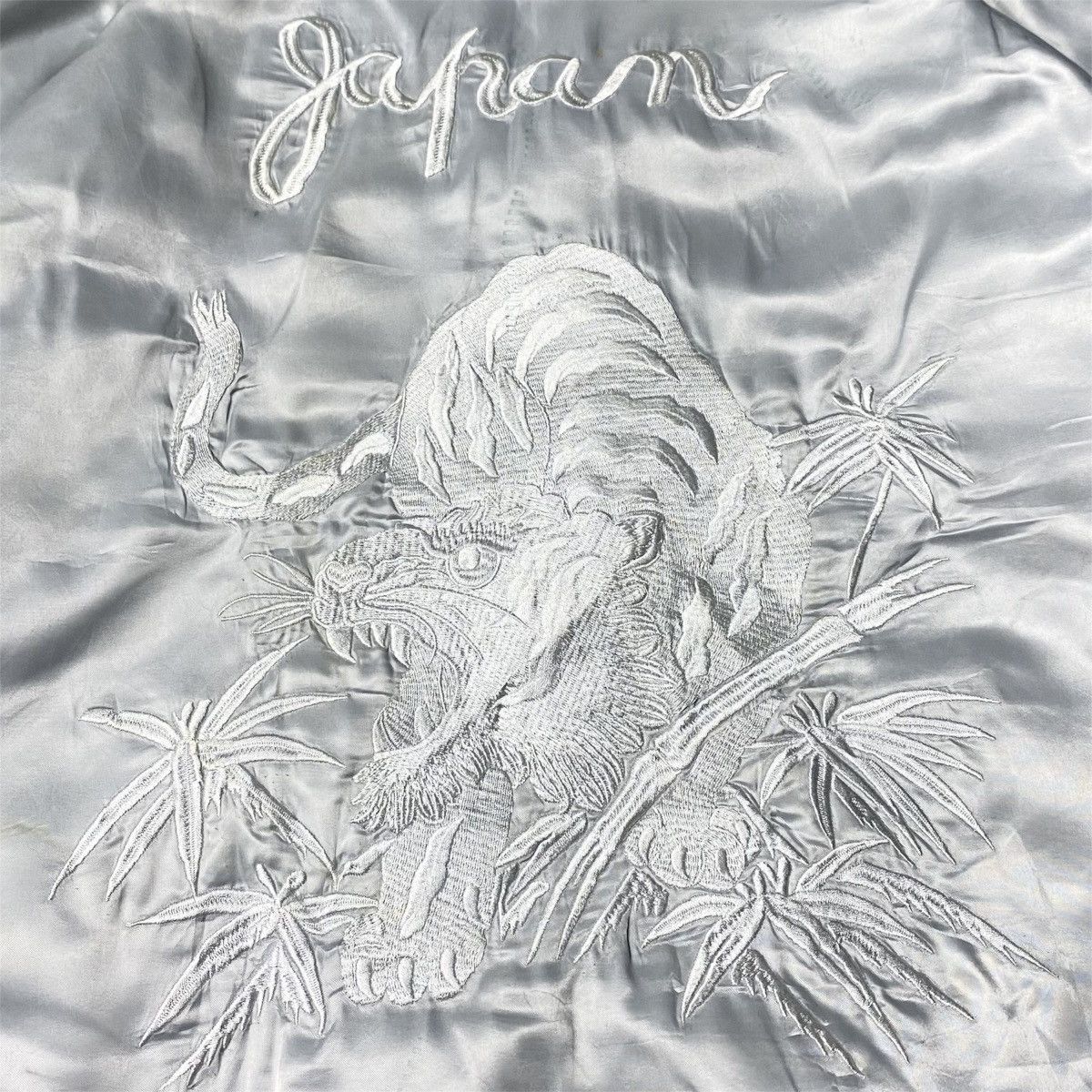Maison MIHARA YASUHIRO 🔥Maison MIHARA YASUHIRO x Avirex Reversible Sukajan Jacket Size US M / EU 48-50 / 2 - 5 Thumbnail