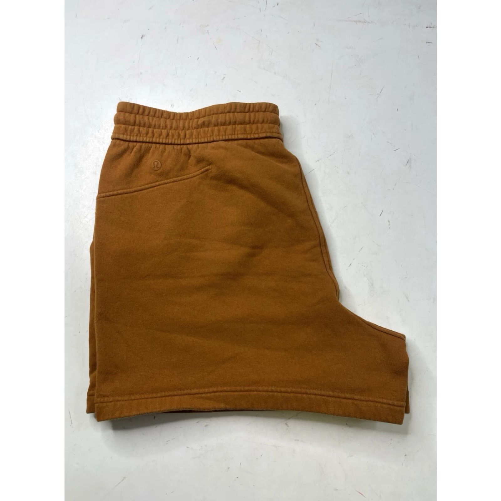 Lululemon Lululemon Loungeful Shorts High-Rise 4" Orange Fleece Athleisure Size 12 Women Size 34" / US 12 / IT 48 - 2 Thumbnail