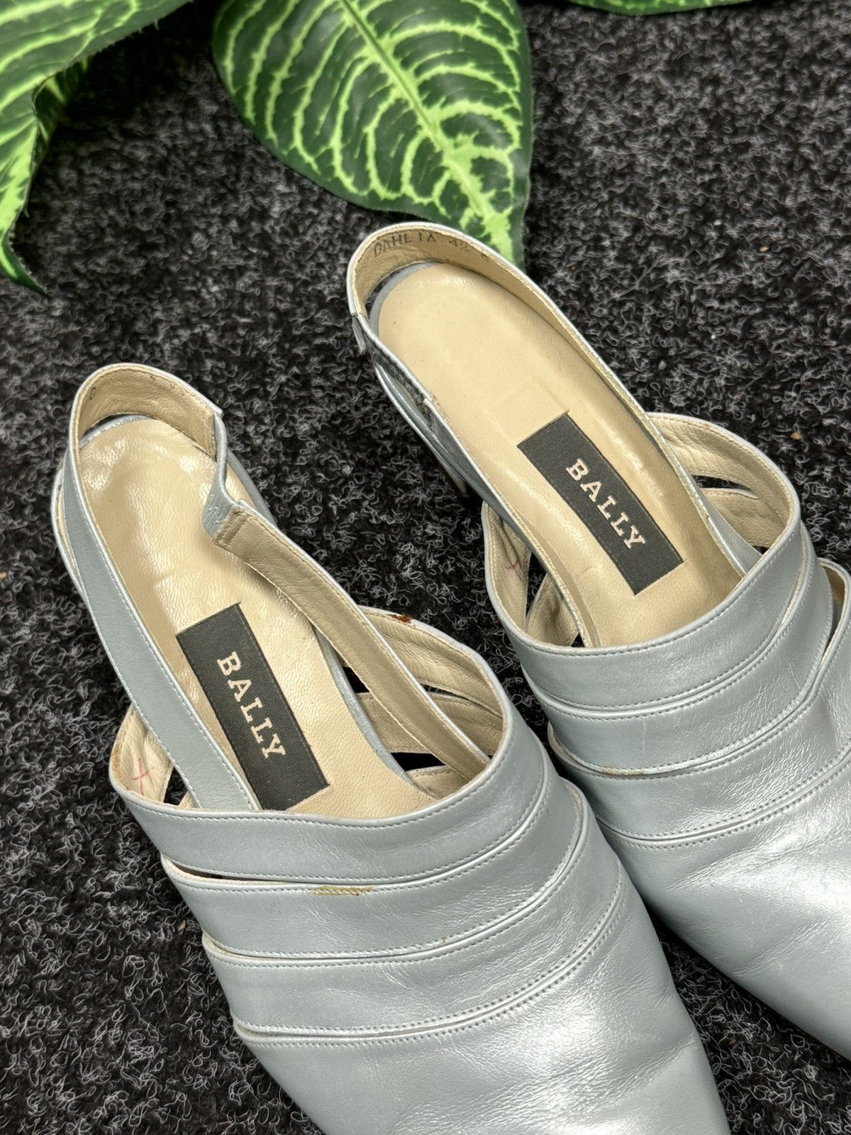Bally Women's shoes Bally Vintage Luxury Size US 8 / IT 38 - 4 Thumbnail