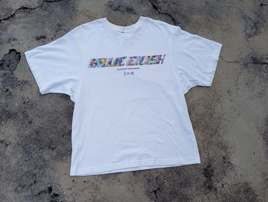 Uniqlo Billie Eilish x Takashi Murakami Tshirt singer designer 🎌 Size US L / EU 52-54 / 3 - 2 Thumbnail