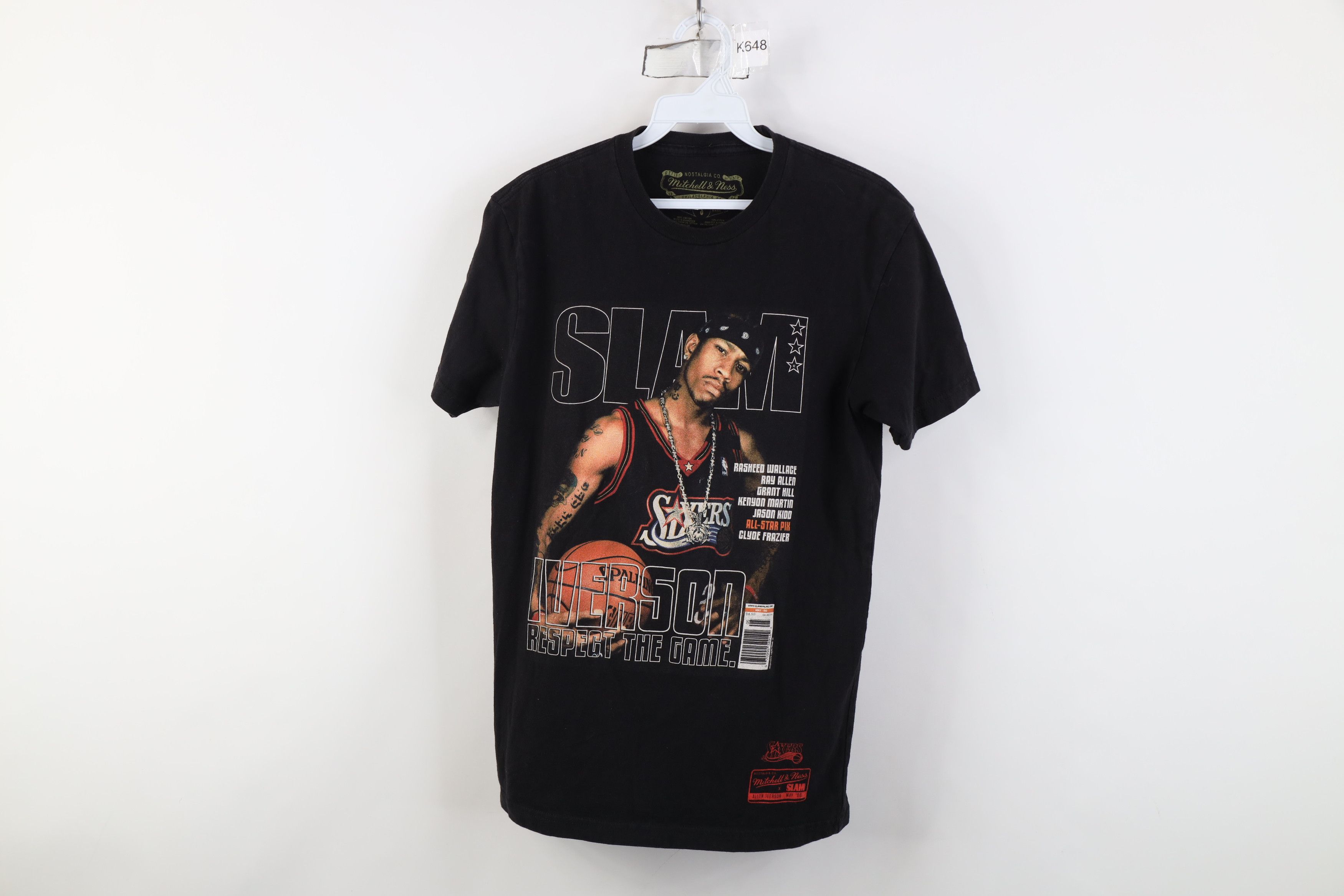 Mitchell & Ness Retro Mitchell and Ness Magazine Allen Iverson T-Shirt Black Size US S / EU 44-46 / 1 - 1 Thumbnail