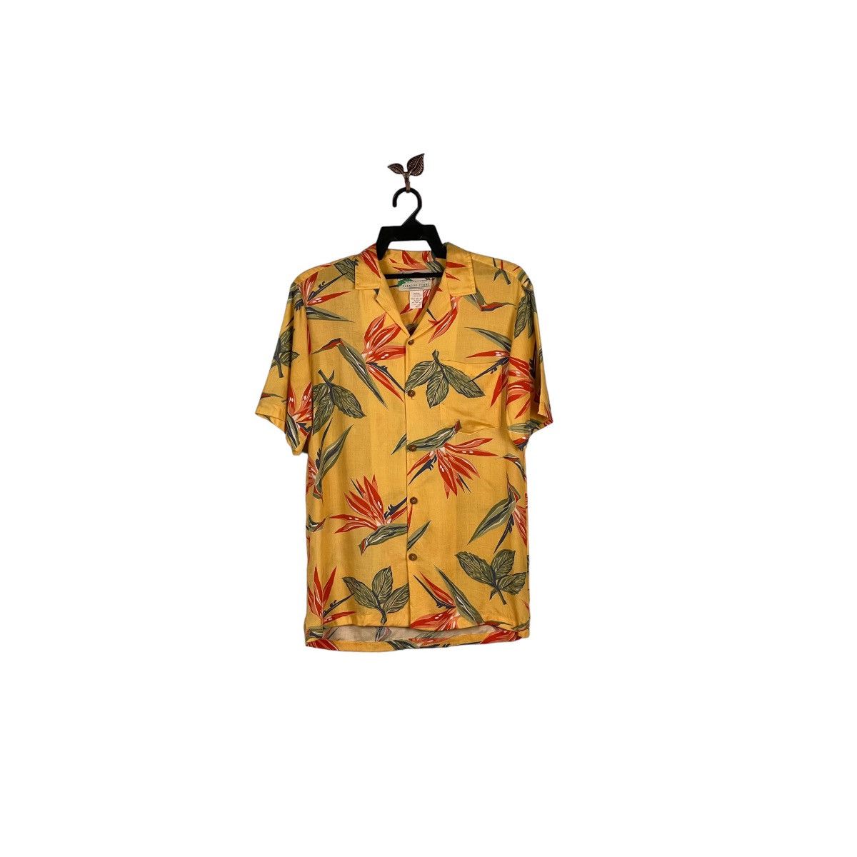 image of Hawaiian Shirt x Paradise Found Vintage Paradise Found Nice Design Shirt in Yellow (Size Small)