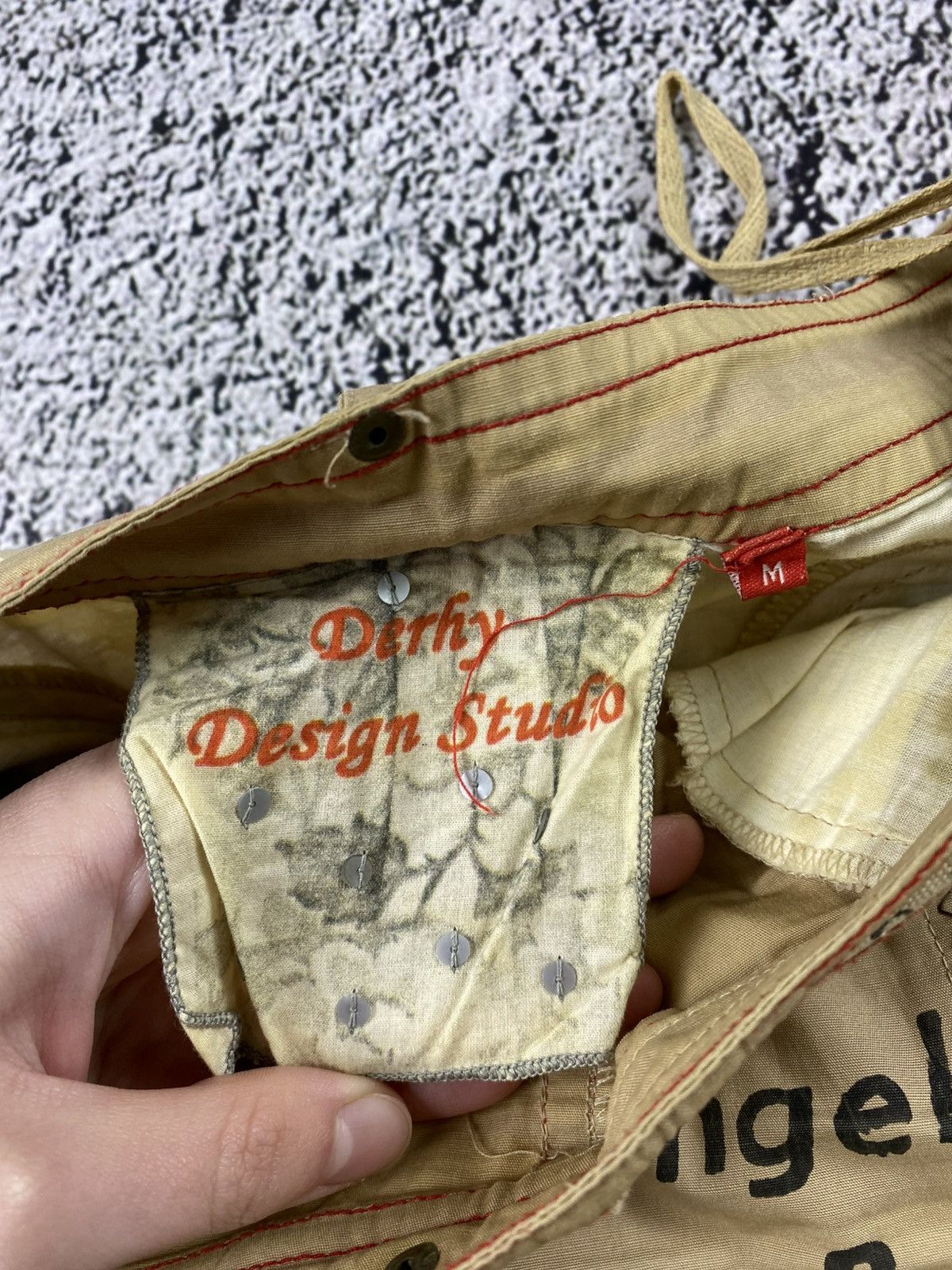 Vintage Vintage Y2K camo pleated midi skirt 00s juicy style Size 30" / US 8 / IT 44 - 7 Thumbnail