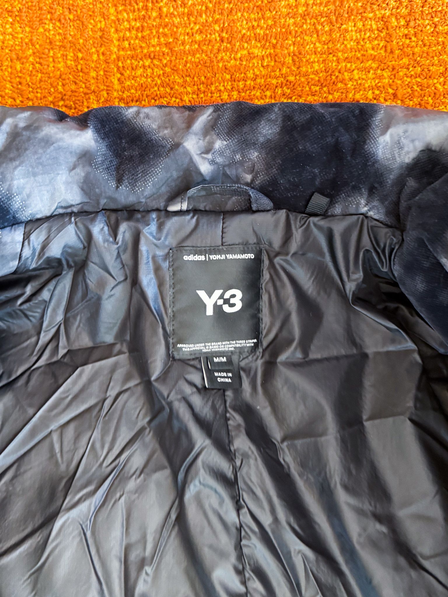 Y-3 Y-3 AOP PADDED JACKET ABSTRACT PRINT JACKET SZ. M Size M / US 6-8 / IT 42-44 - 5 Thumbnail