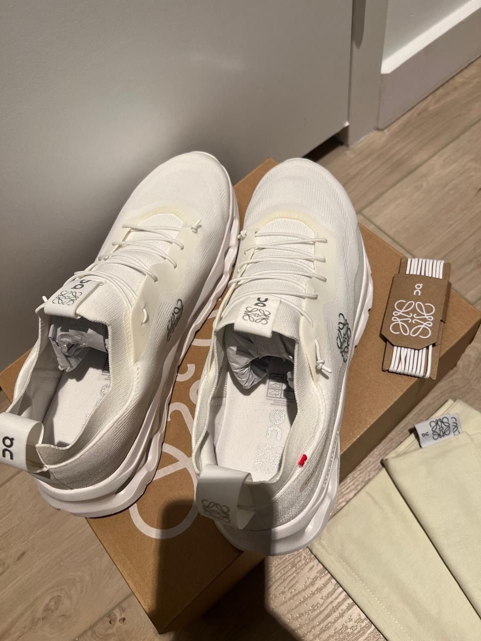 Loewe × On On x Loewe runners Size US 14 / EU 47 - 8 Thumbnail