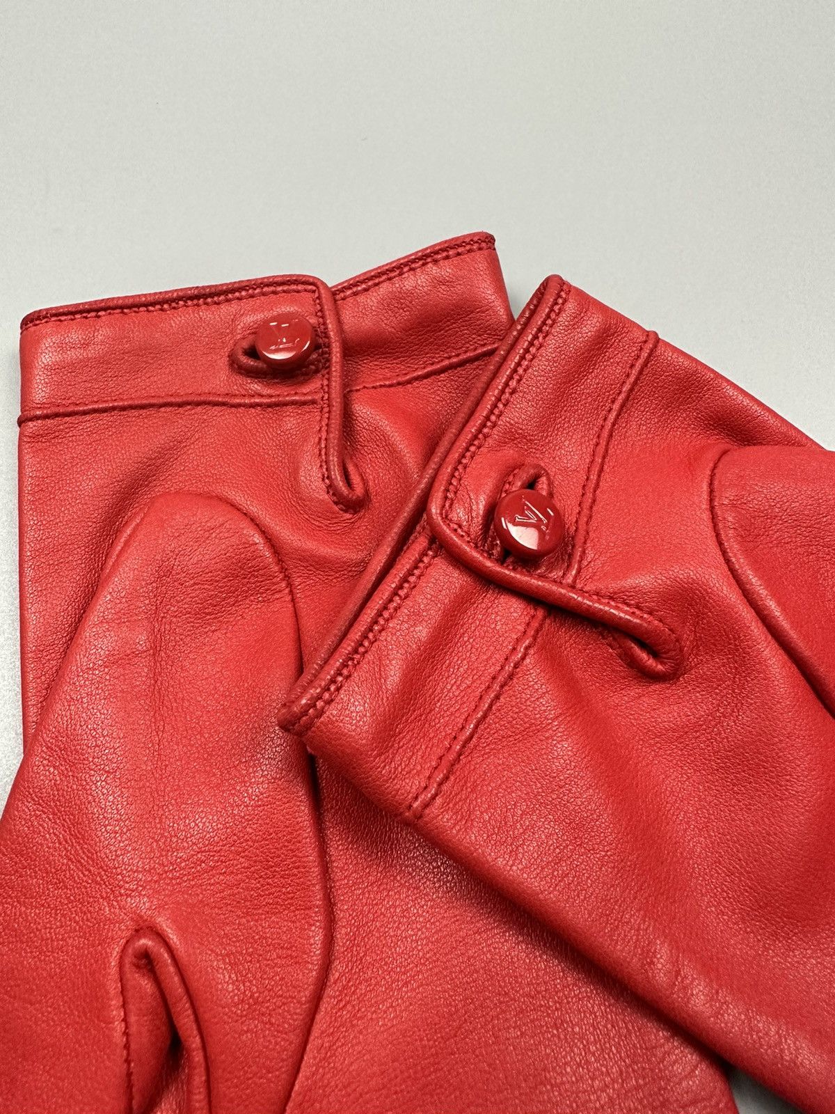 Louis Vuitton Louis Vuitton Soft Leather Gloves Size ONE SIZE - 7 Thumbnail