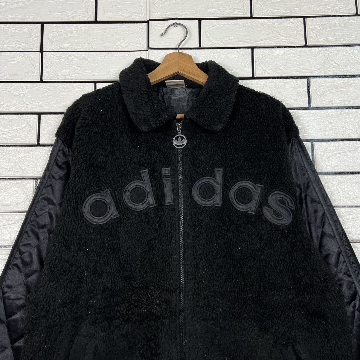 Adidas Vintage 90's ADIDAS Embroidery Big Logo Fleece #4056-C184 Size US S / EU 44-46 / 1 - 2 Thumbnail