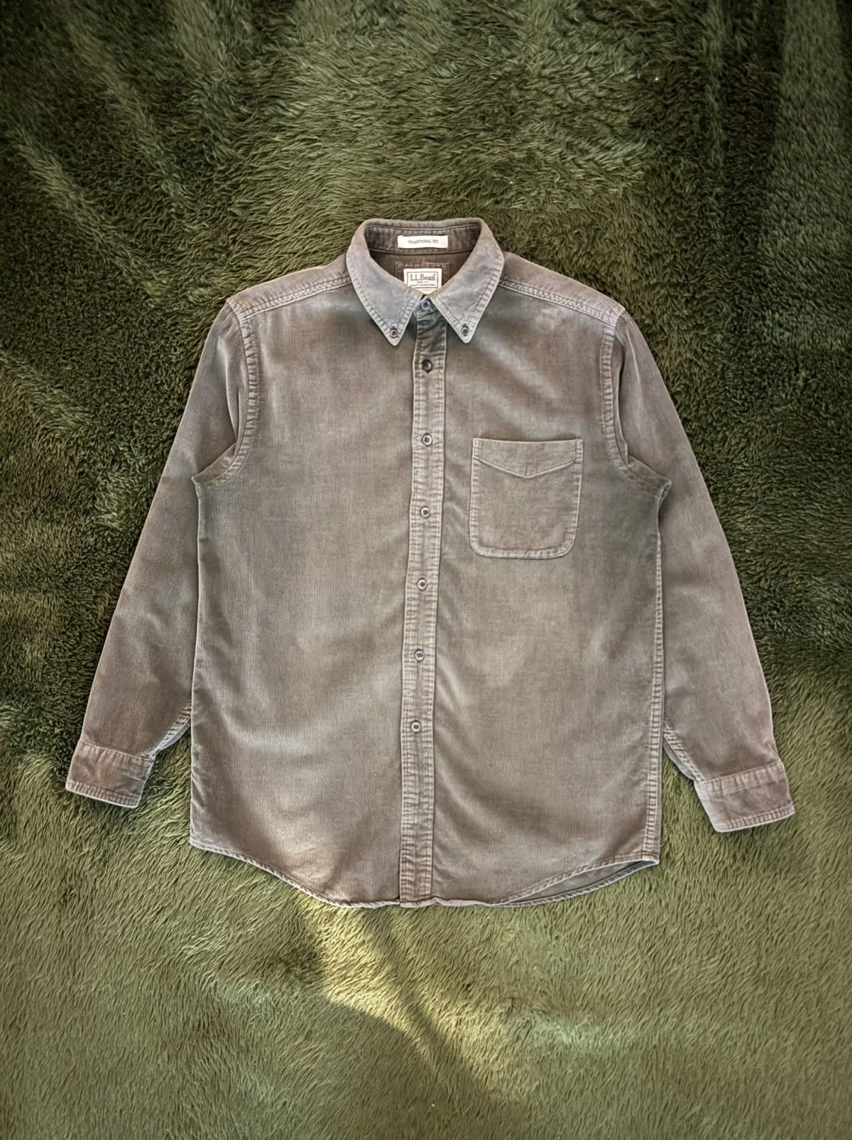 L.L. Bean [S] VTG L.L.Bean Pocket Detail Corduroy Shirt Olive Size US S / EU 44-46 / 1 - 1 Thumbnail