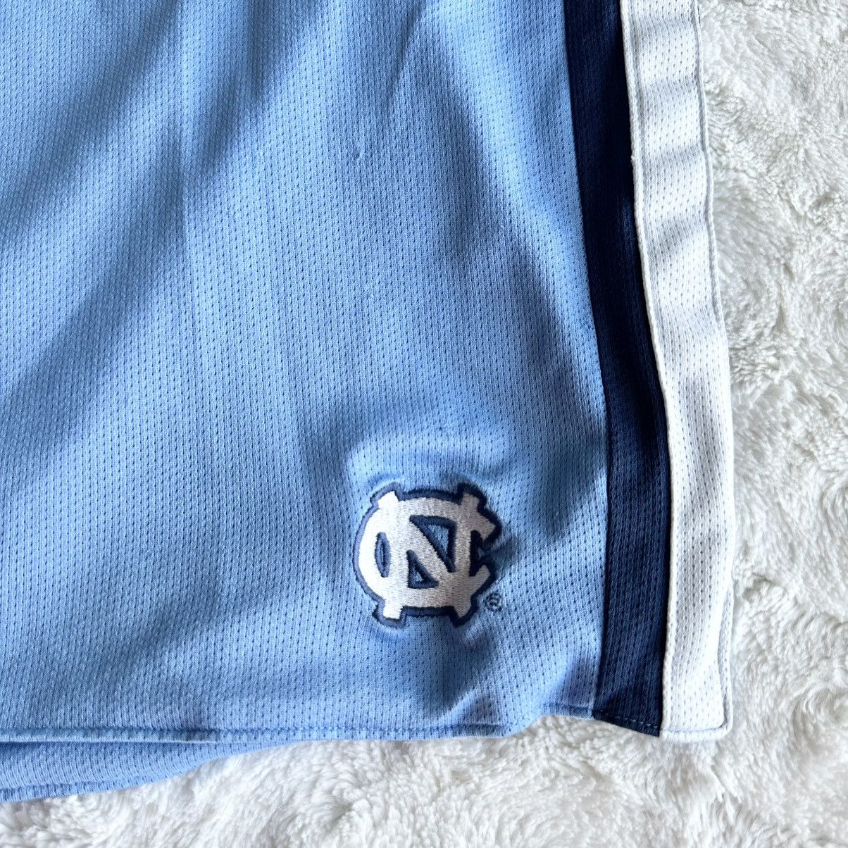 Nike Vintage UNC Lacrosse Shorts Mens XXL Carolina Tar Heels Nike Size US 41 - 7 Thumbnail