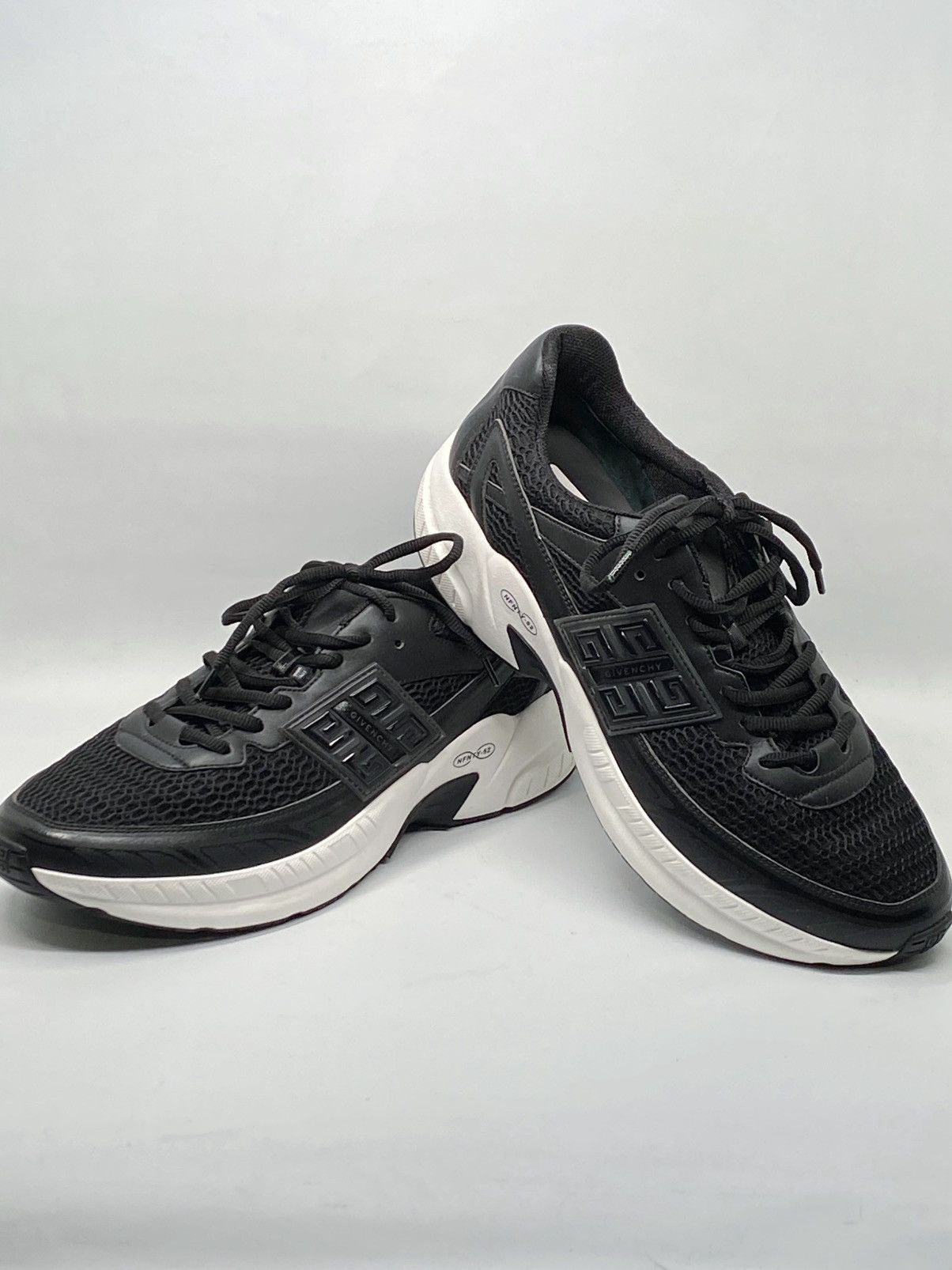 Givenchy Givenchy NFNTY-52 Low Top Sneaker size 45/us size 12 Size US 12 / EU 45 - 8 Thumbnail
